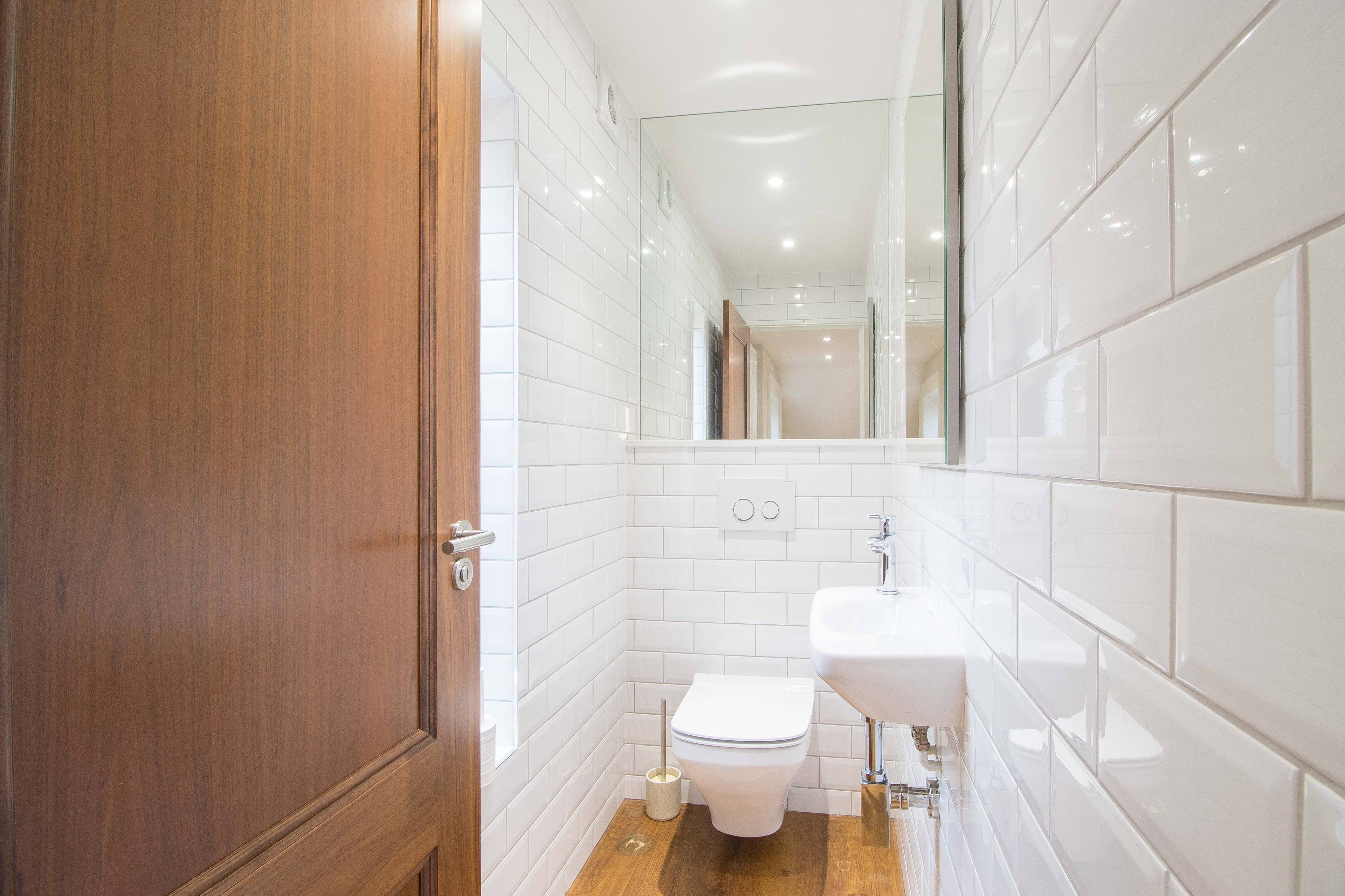 Cloak Room