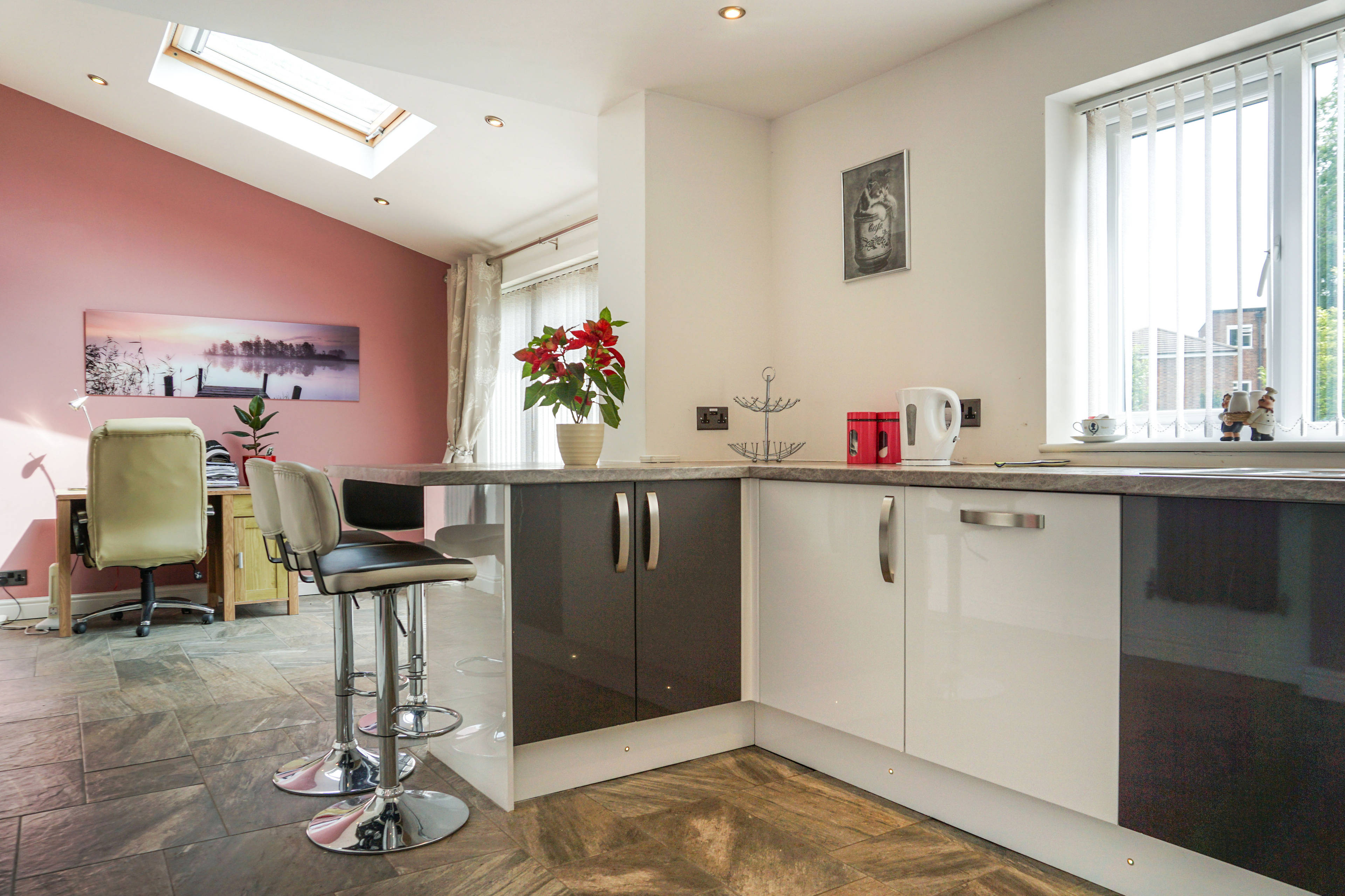 Kitchen/Breakfast
