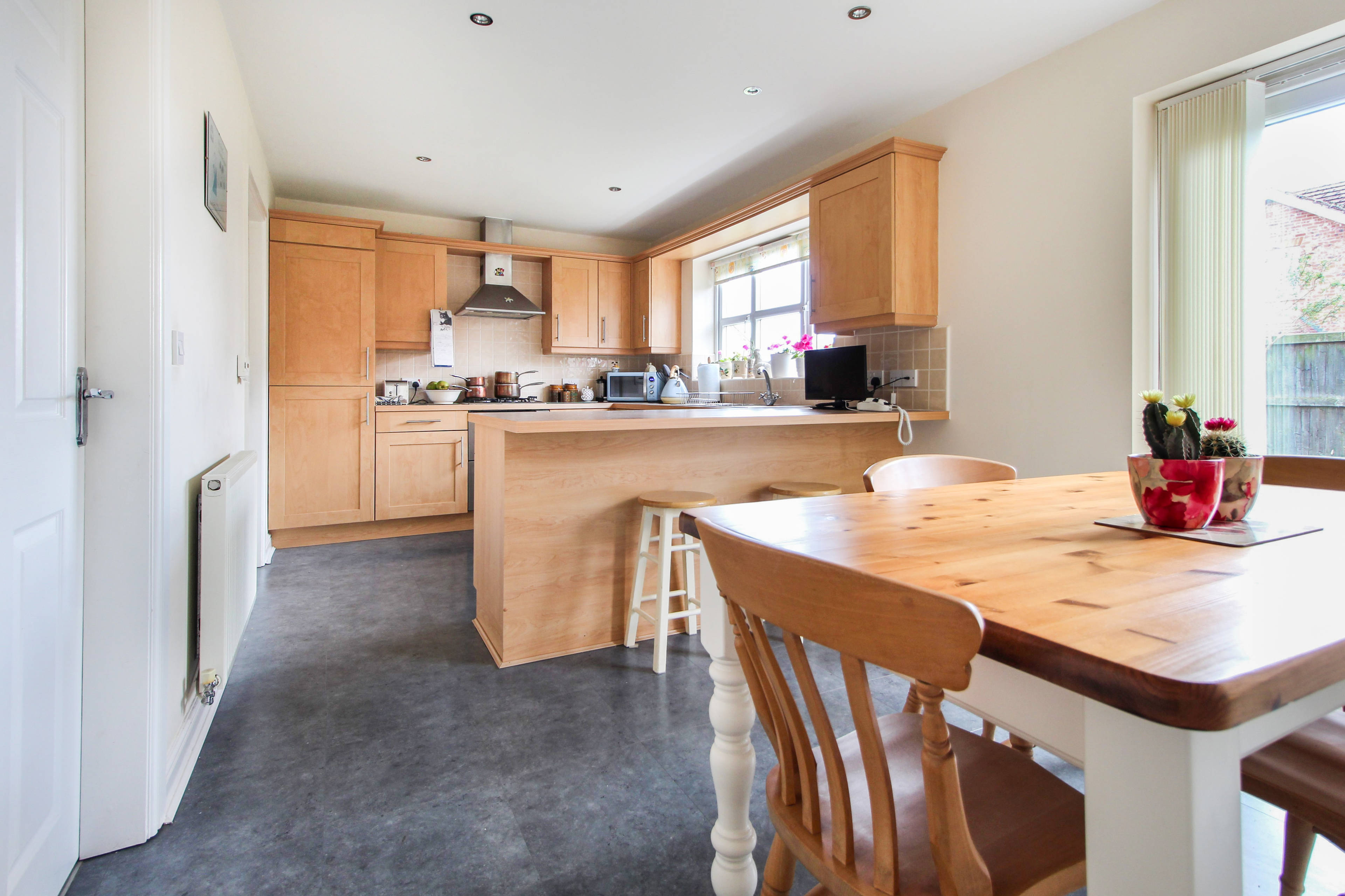 Kitchen/Breakfast