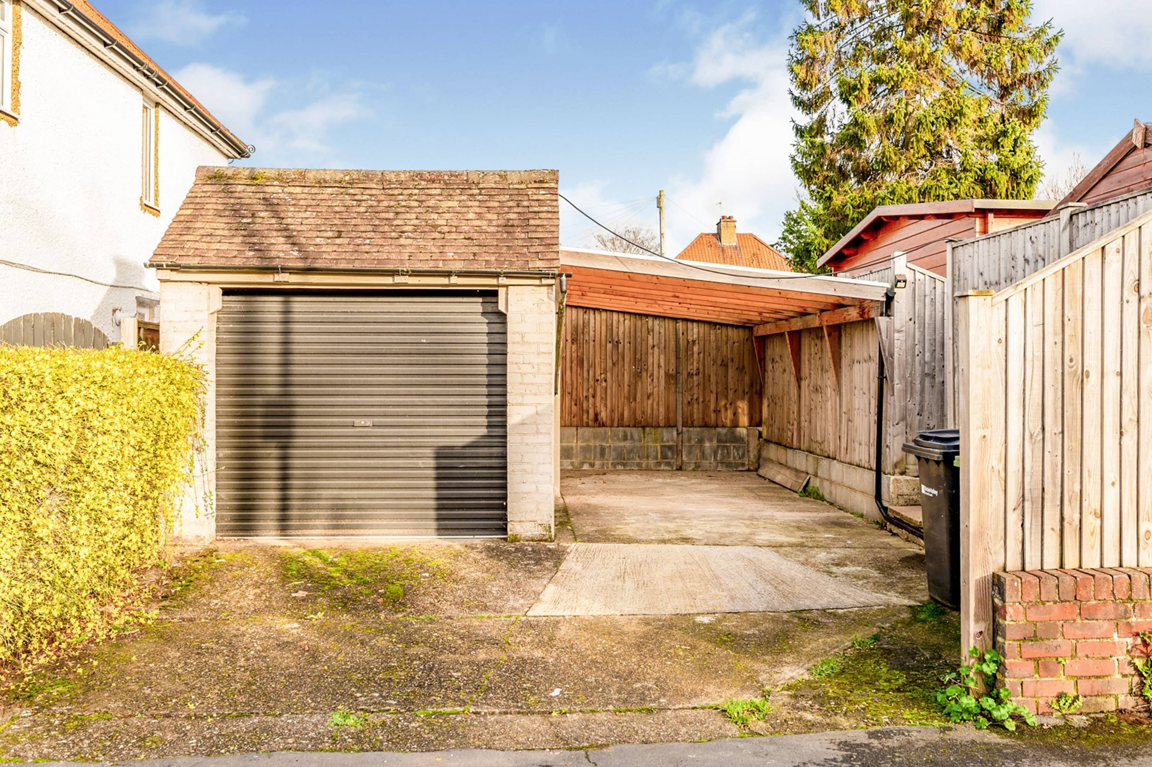 Garage