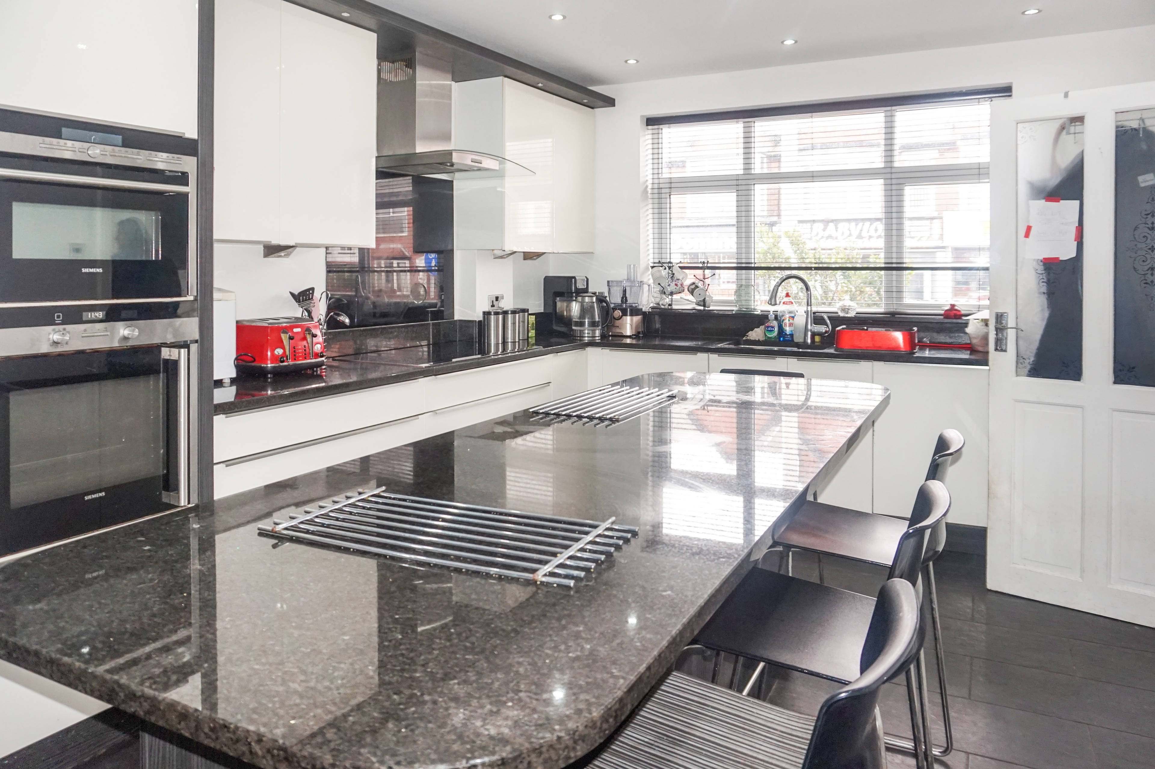 Kitchen/Breakfast