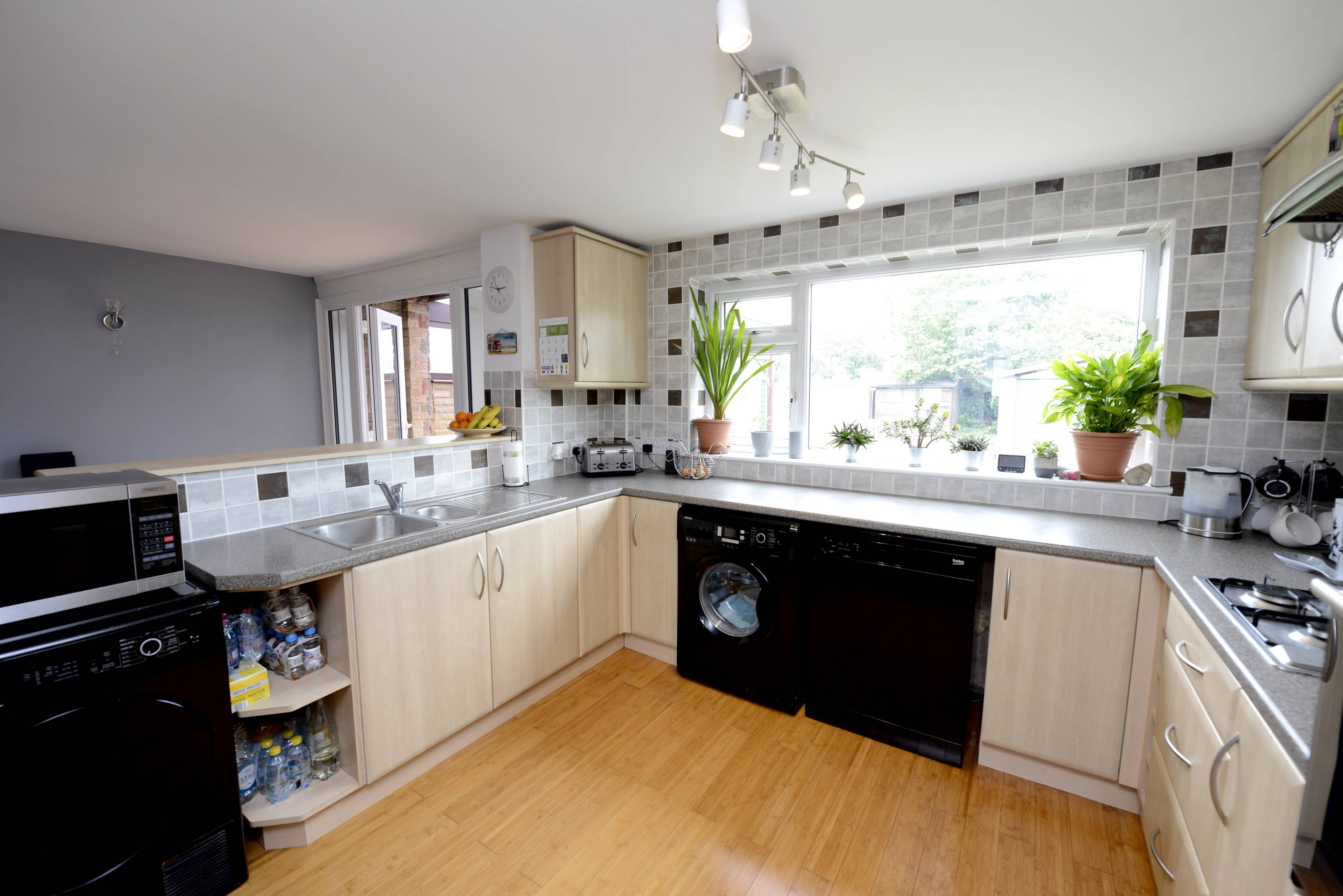 Kitchen/Family Room
