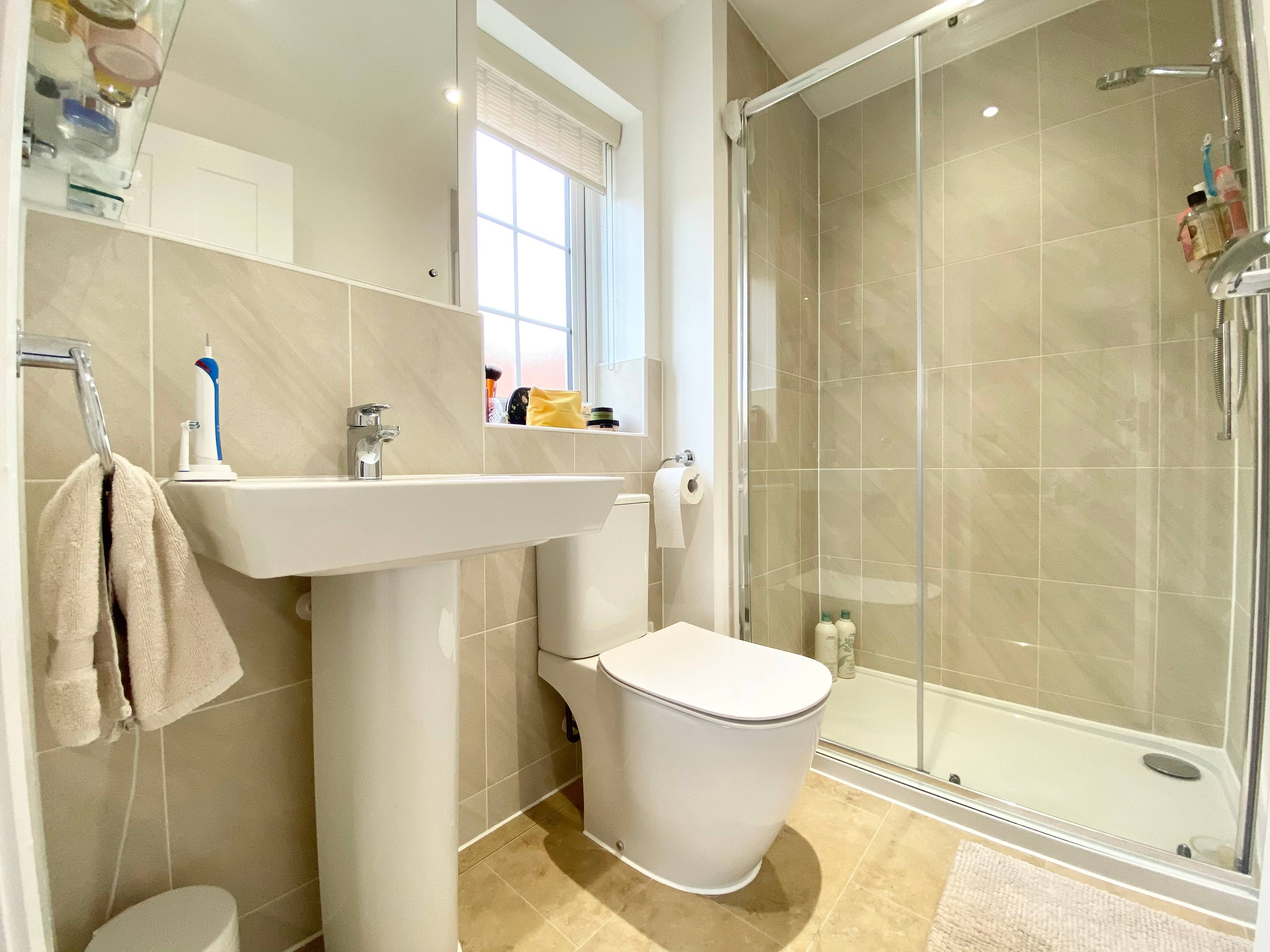 Master En-suite