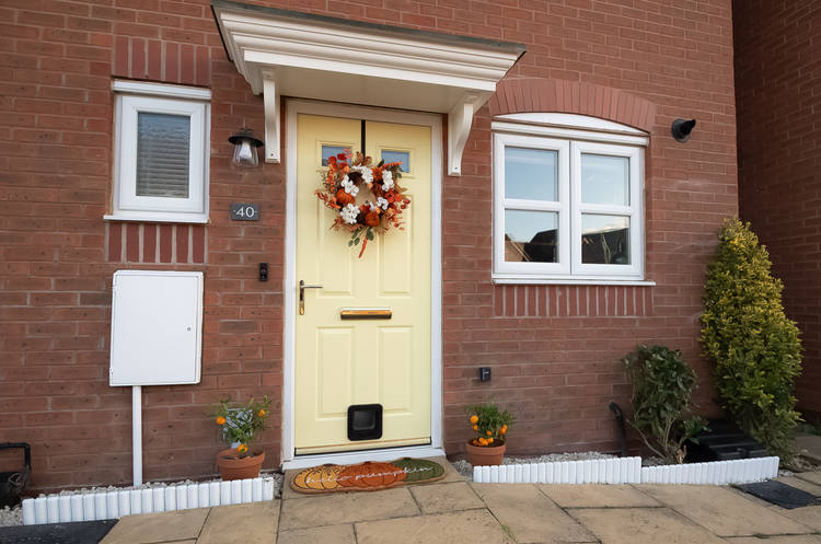 2 bedroom semi-detached house