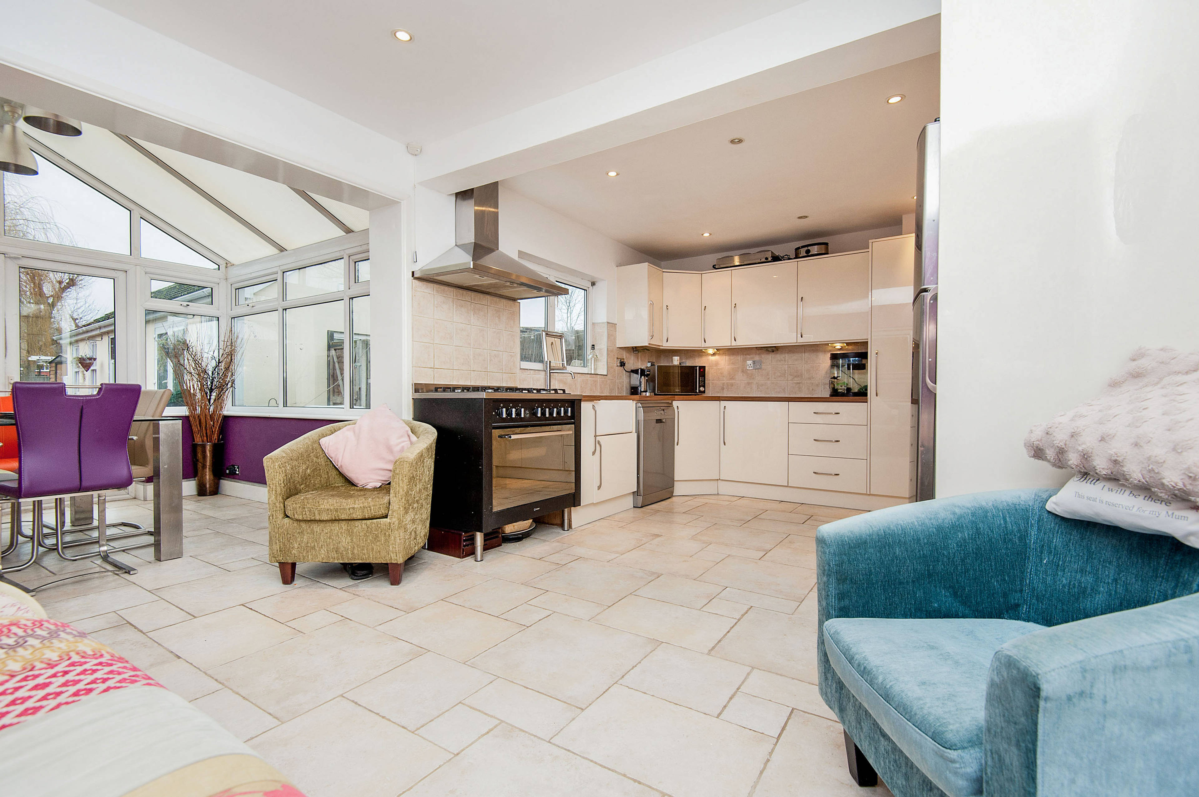 Kitchen/Dining Room