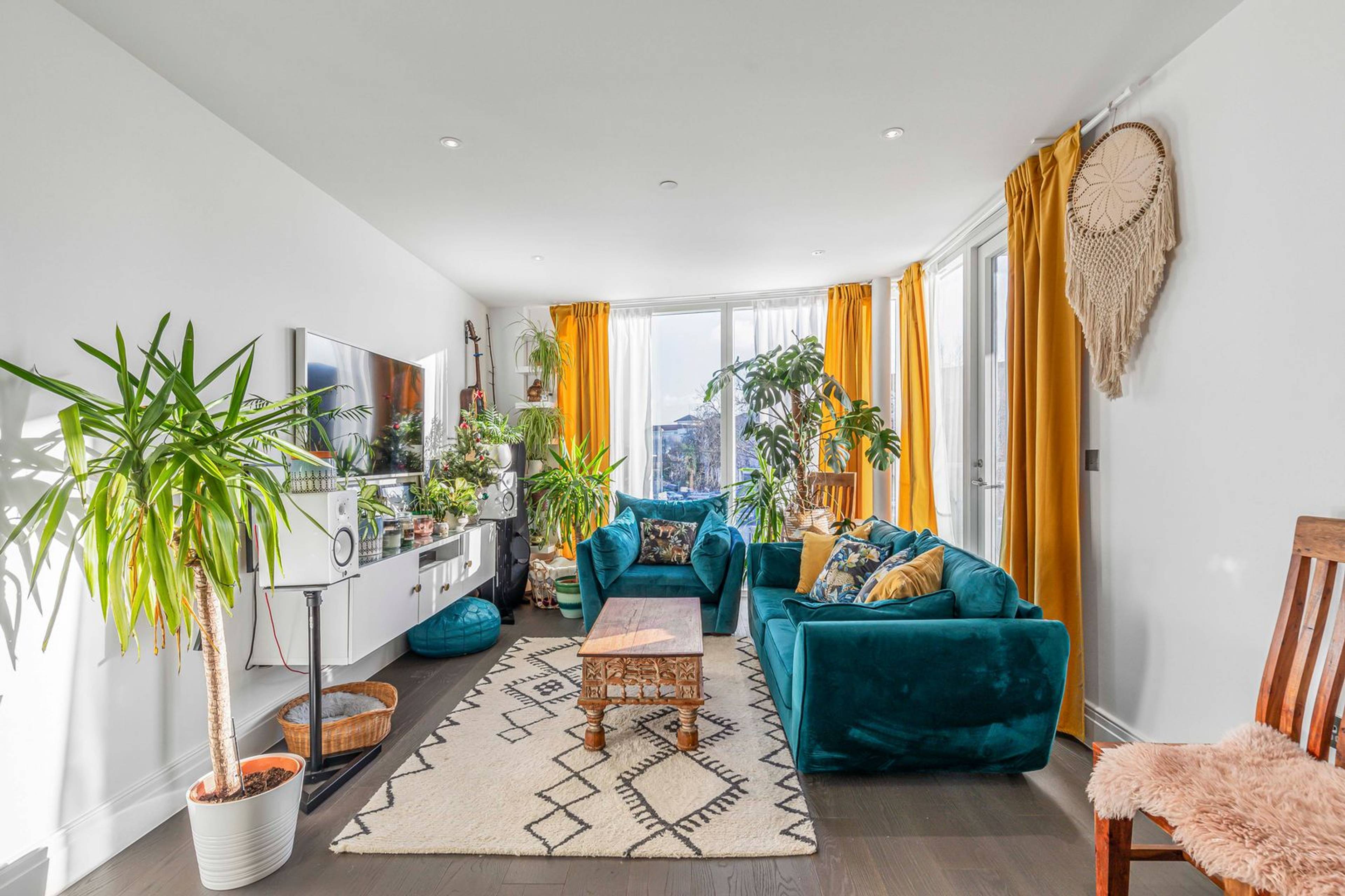 Queenshurst Square, Kingston Upon Thames