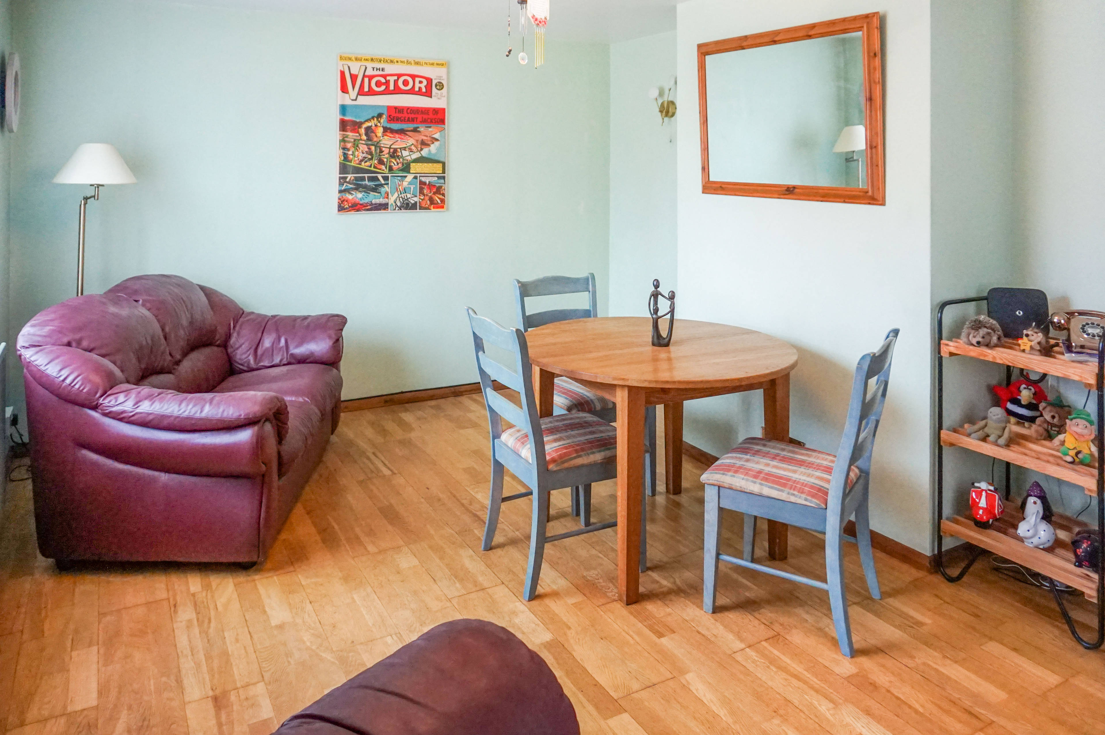 Lounge/Dining Room