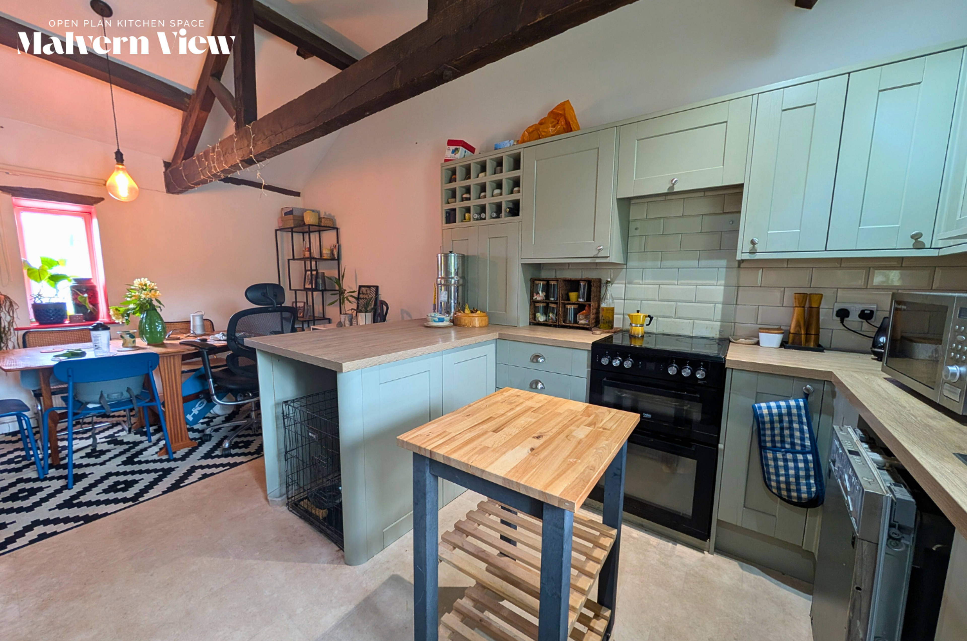 Kitchen/Dining Room