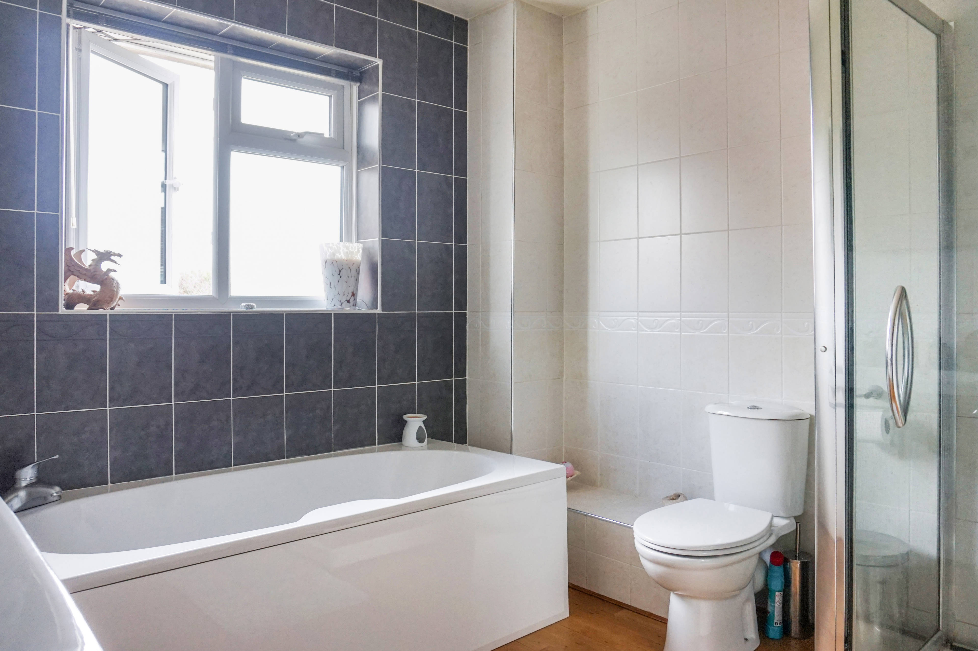 Master En-suite