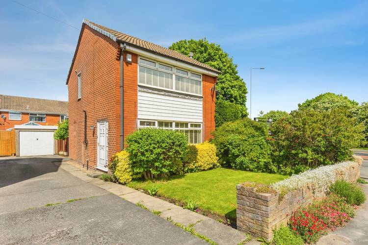 3 bedroom detached house