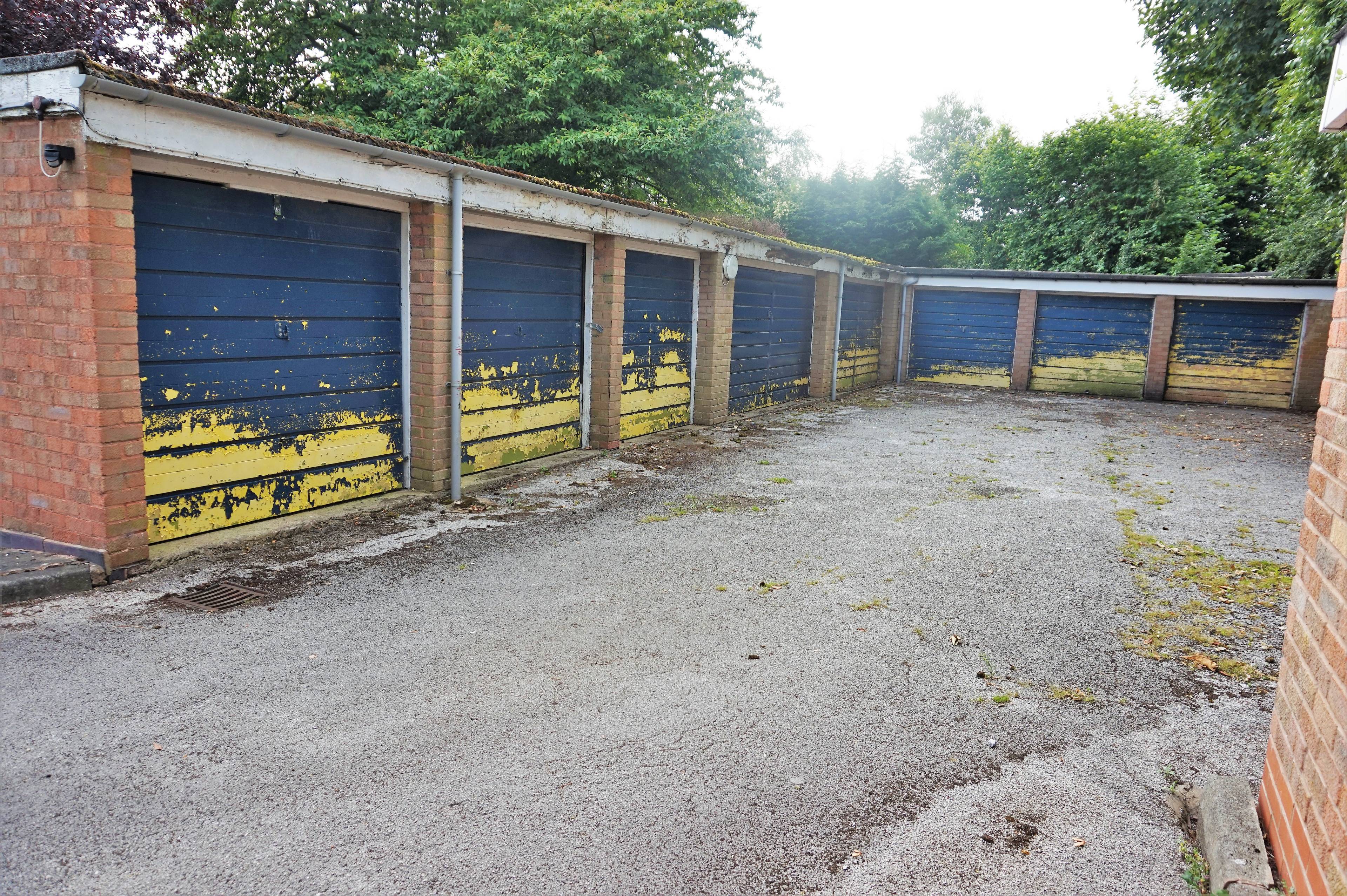 Garage En Bloc