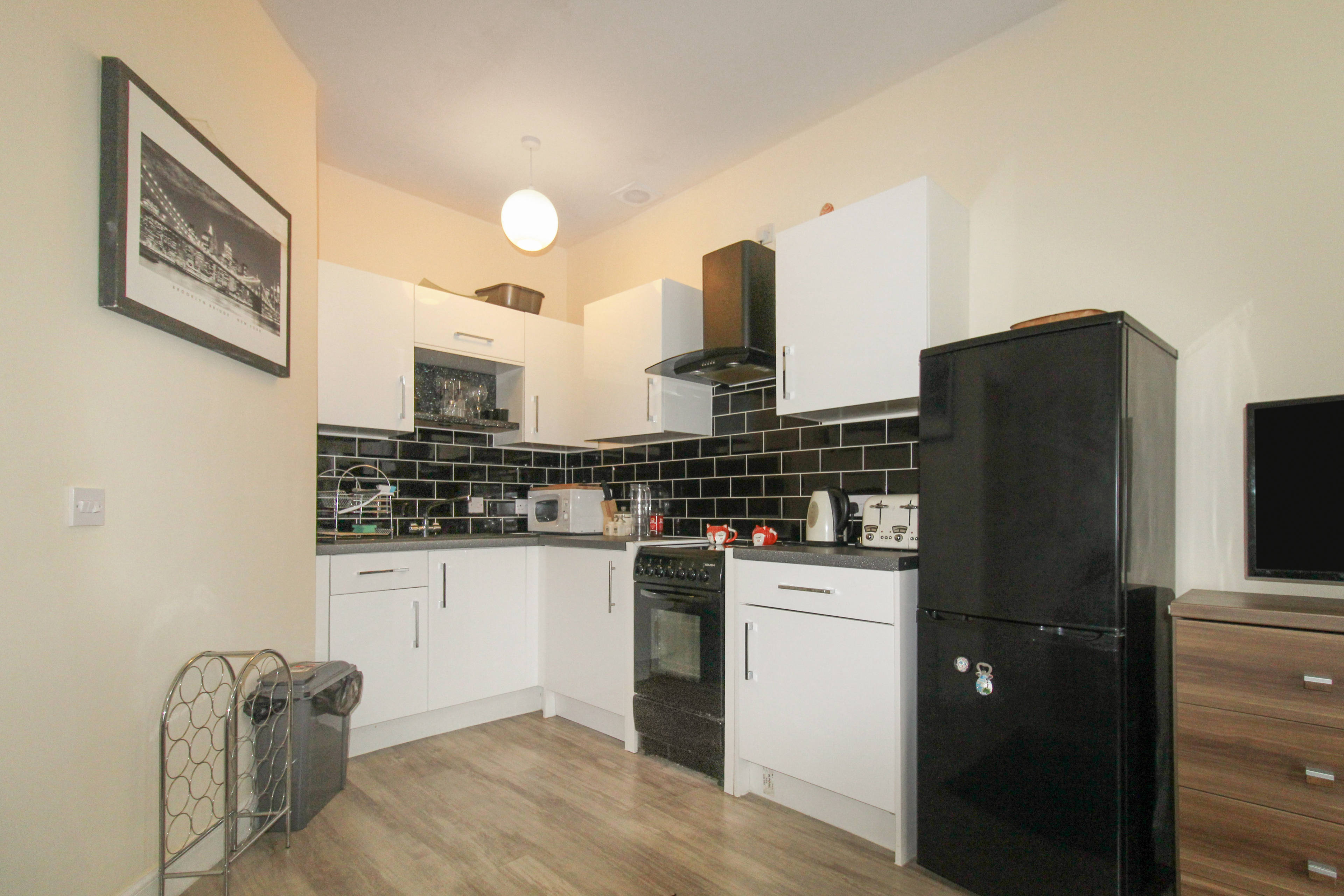 Lounge / Kitchen