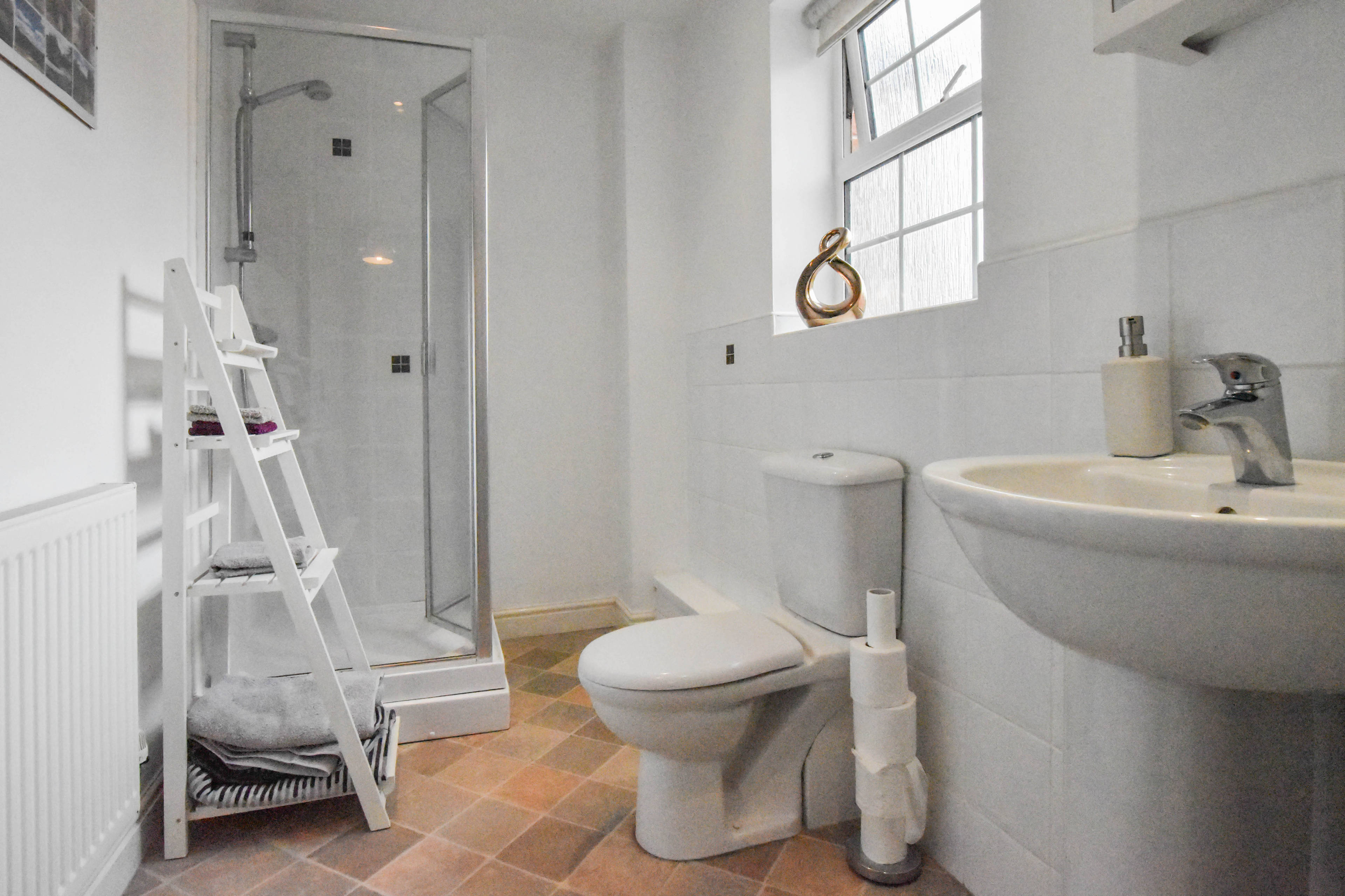 Master en-suite