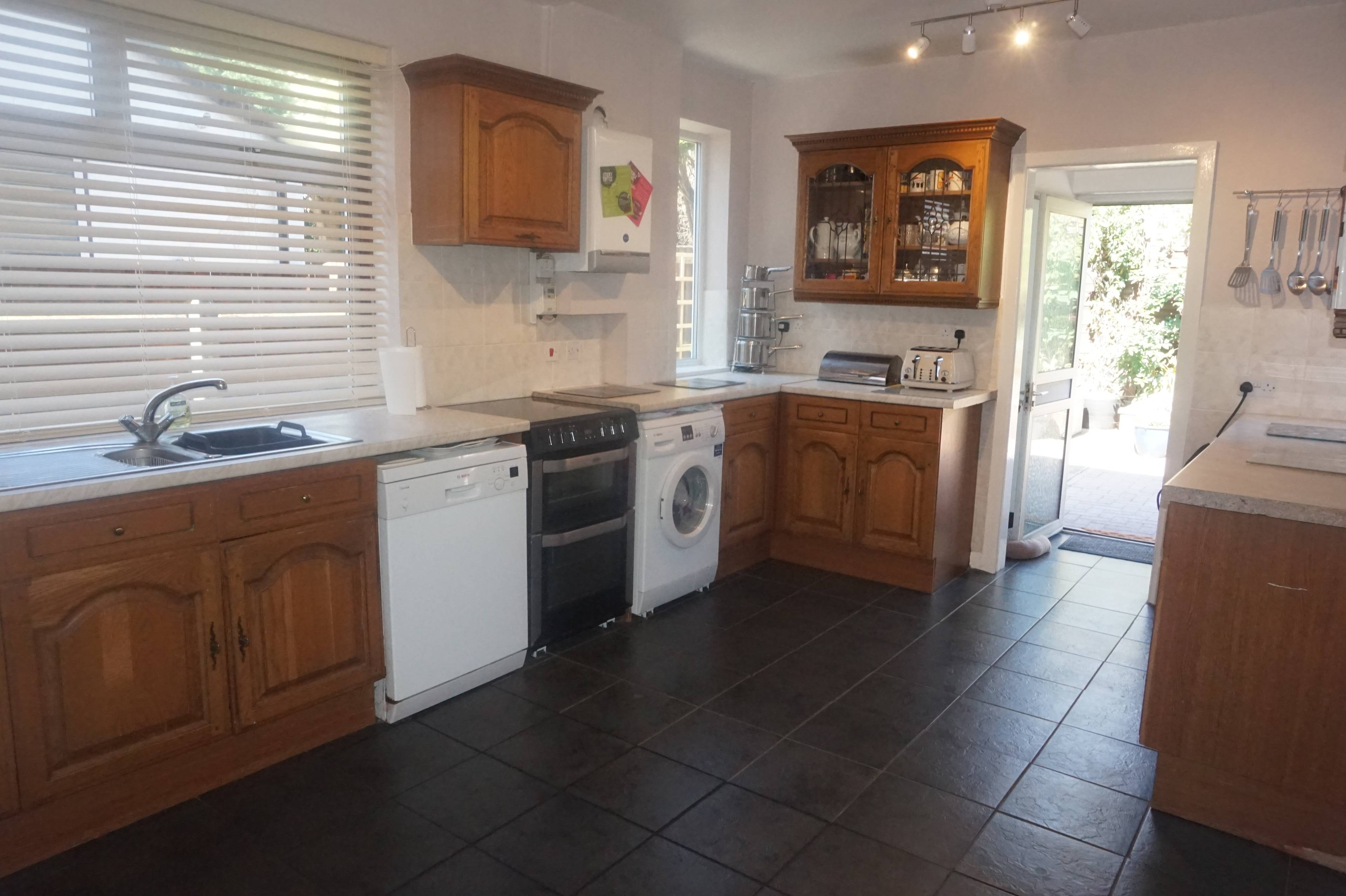 Kitchen/Breakfast