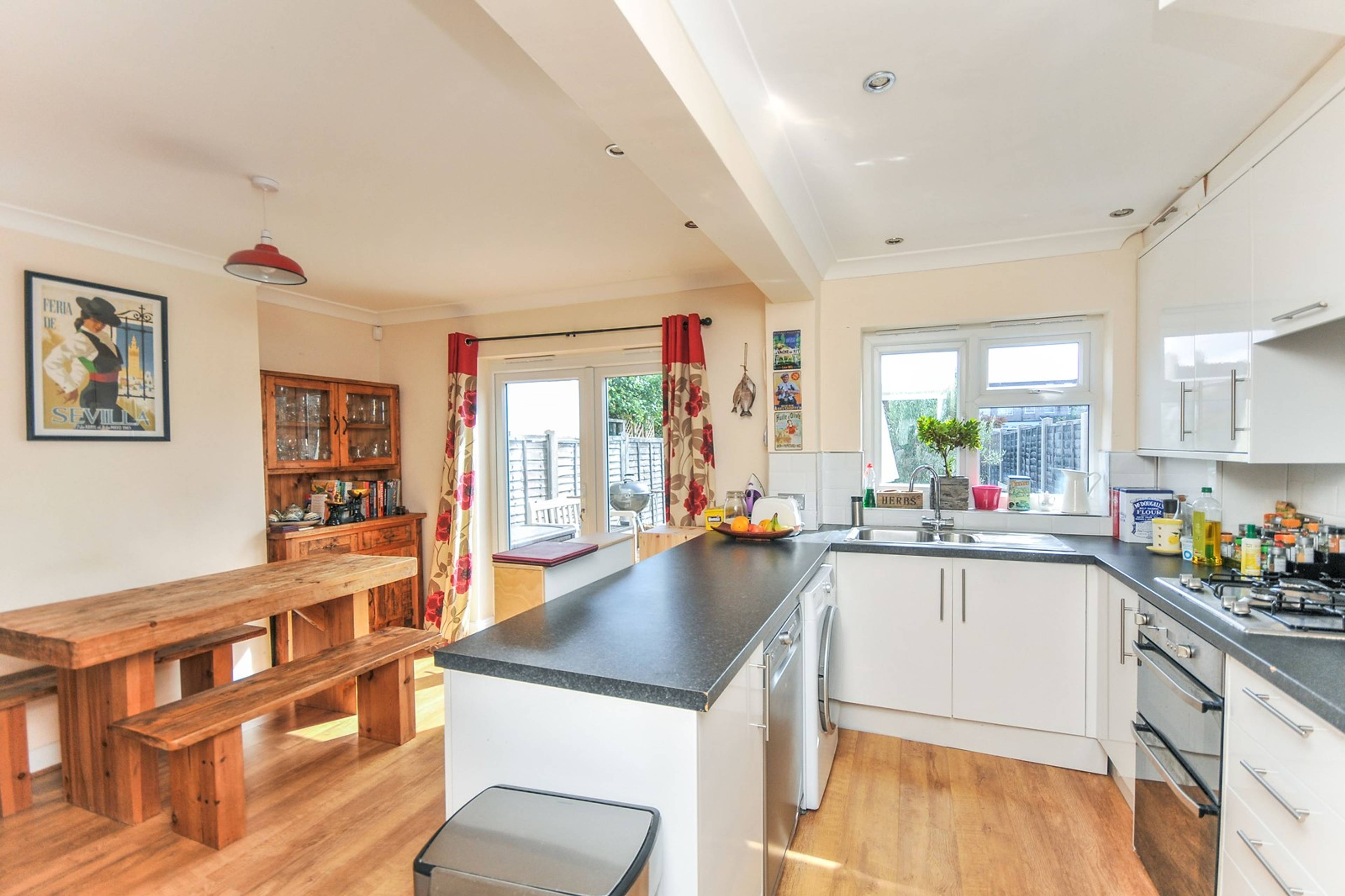 Kitchen/Dining Room
