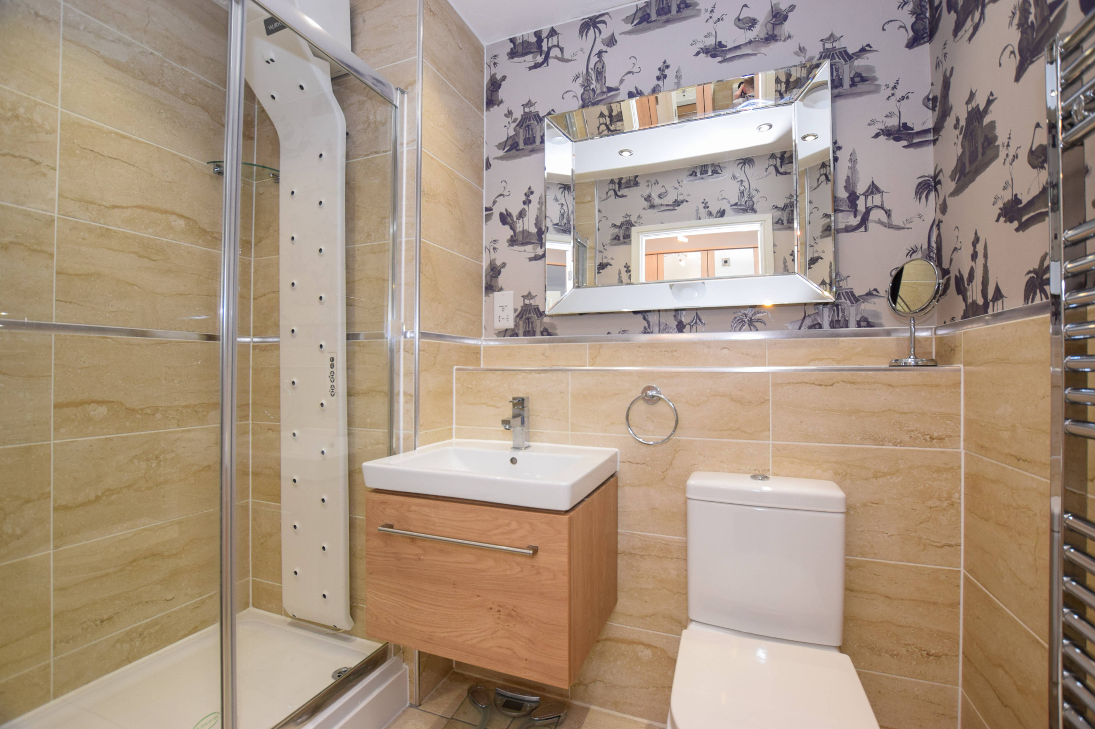 Master En-suite