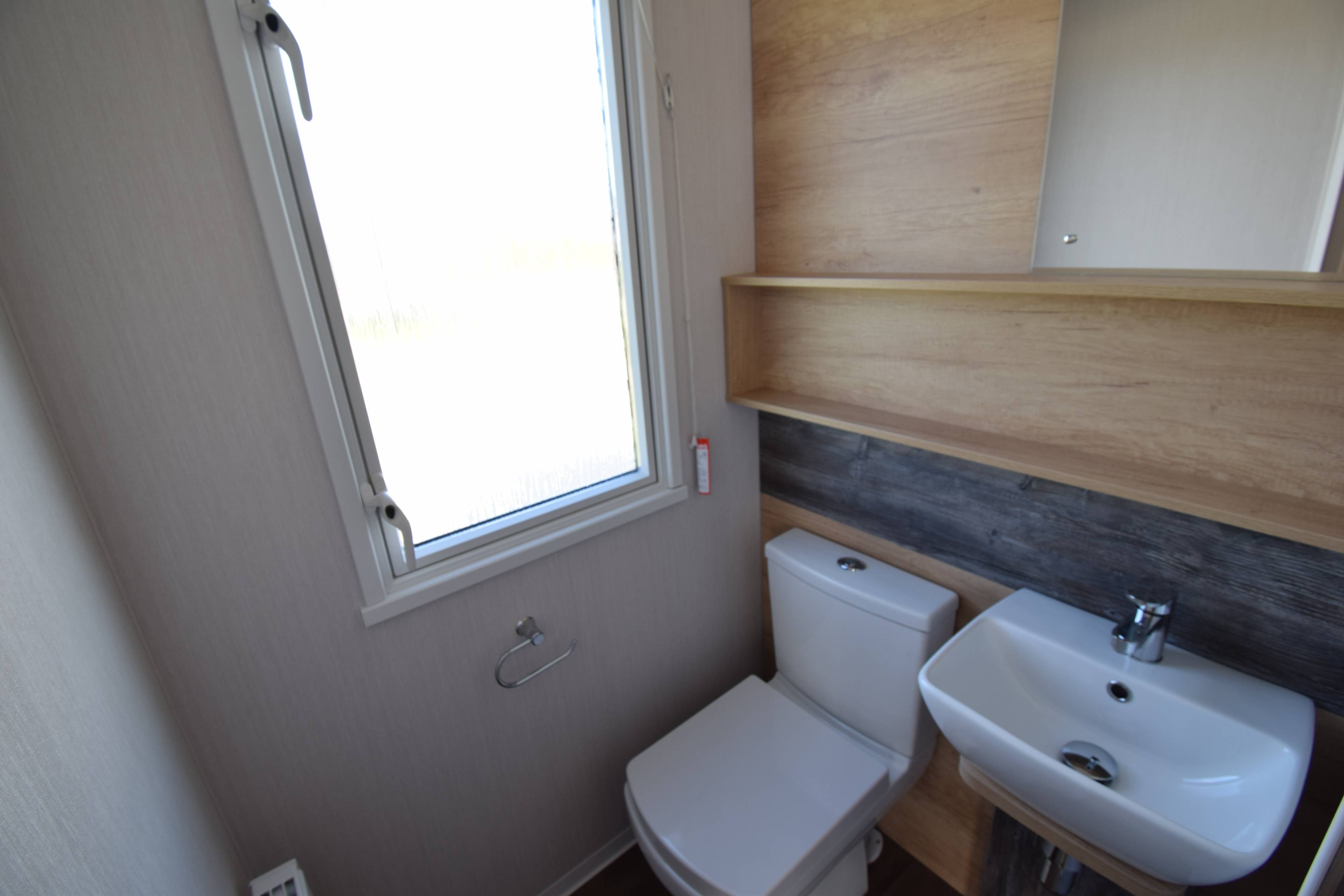 En-suite W.C.