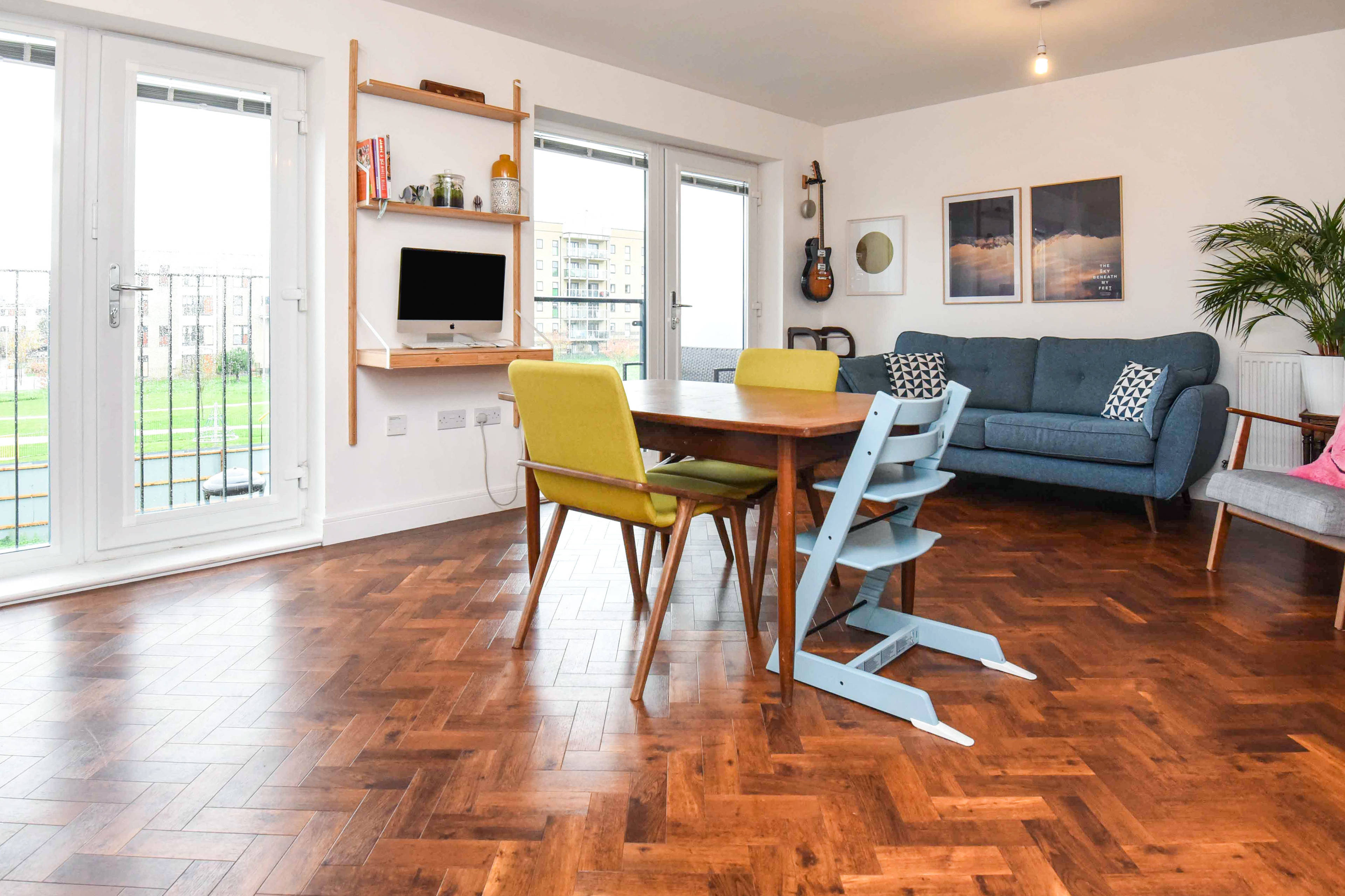 Lounge / Kitchen
