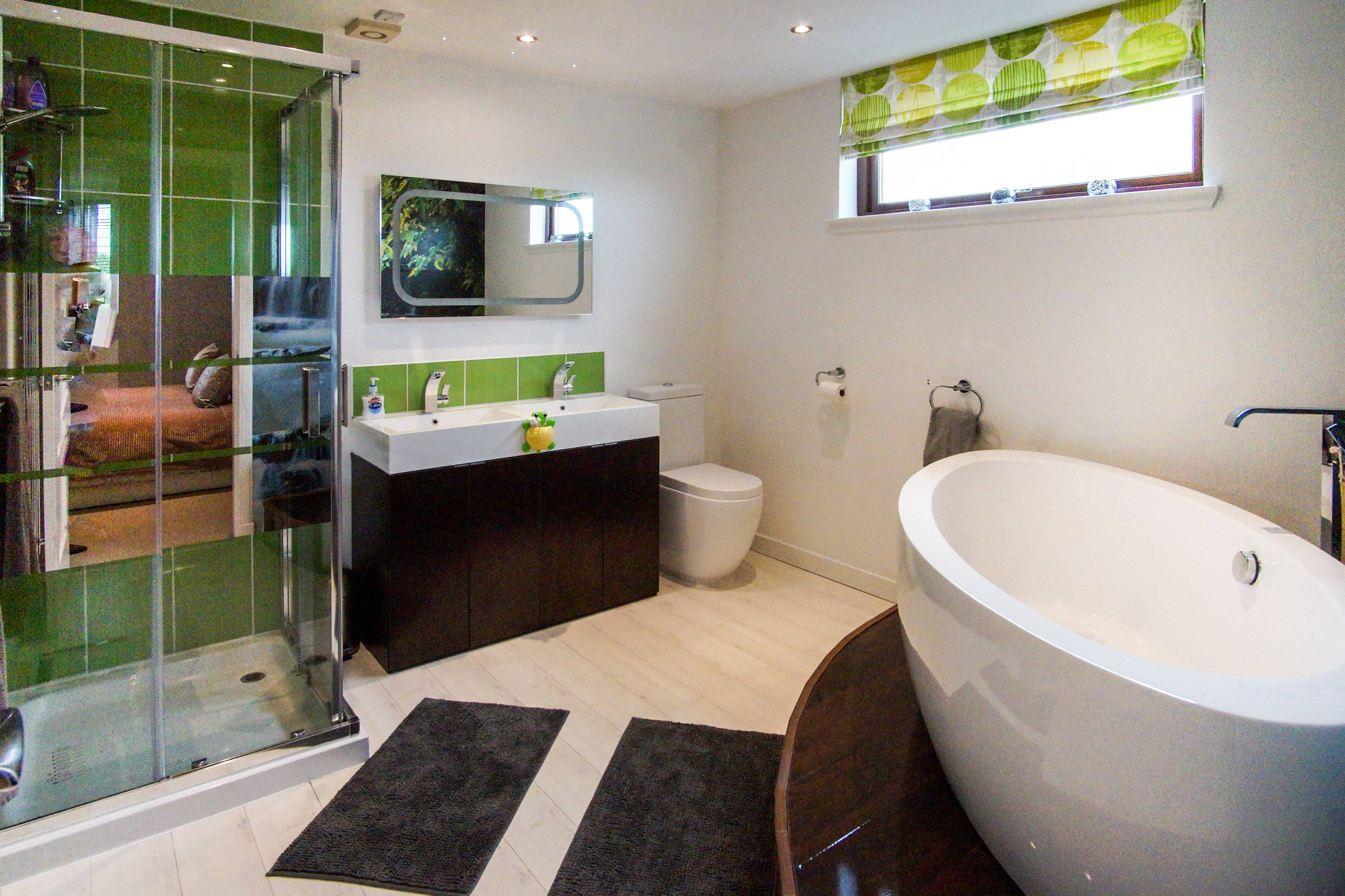 Master En-suite