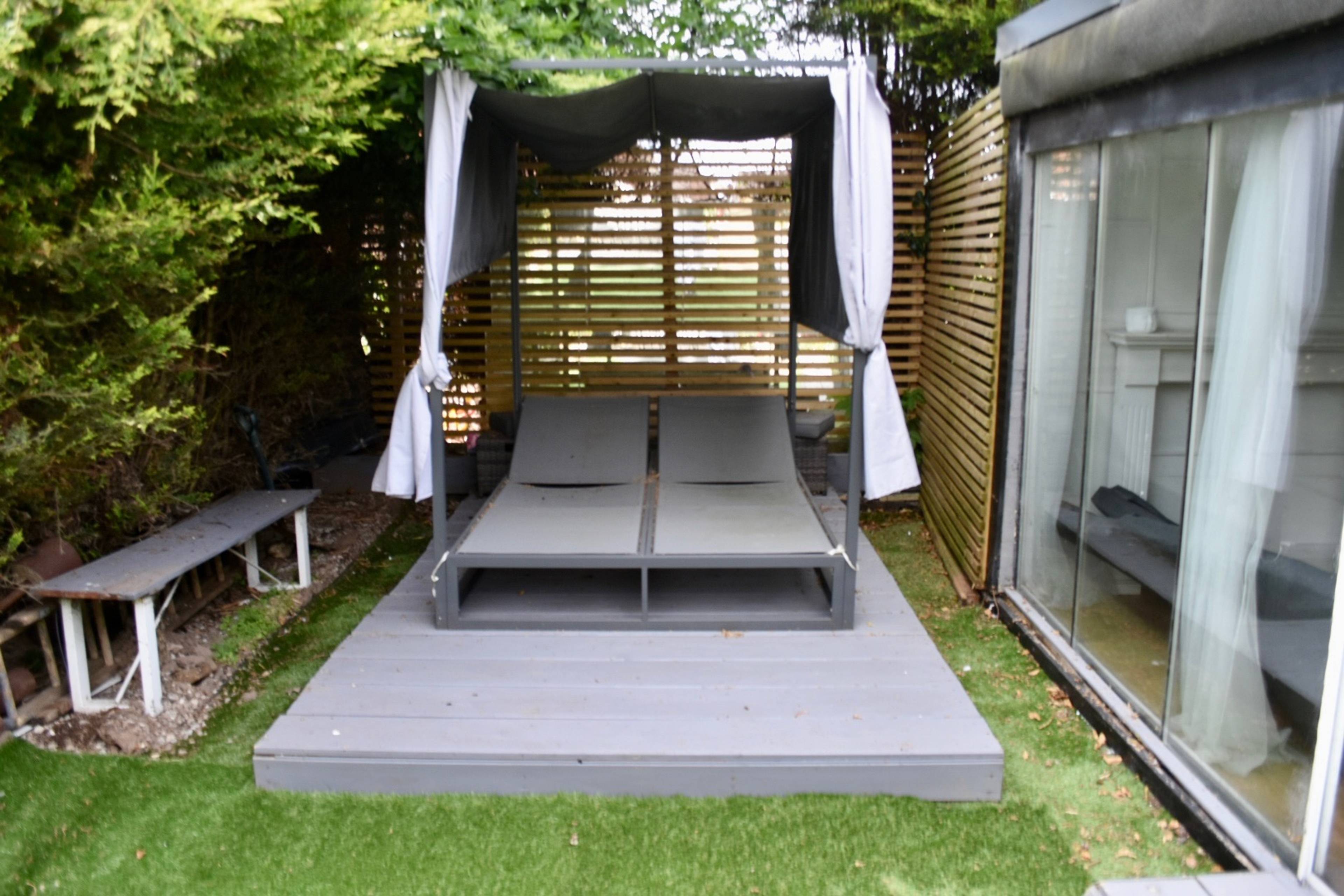 Summer House