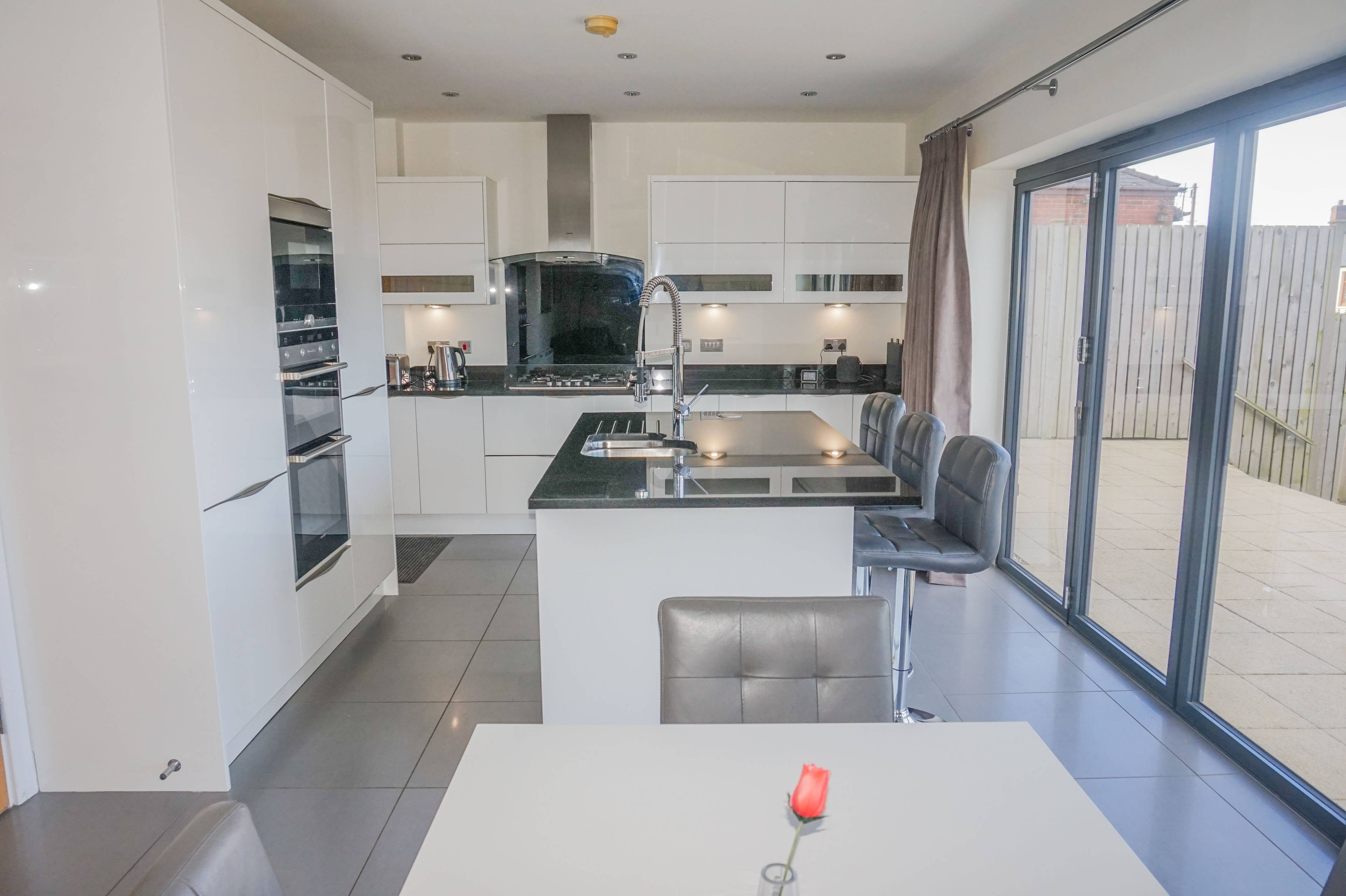 Kitchen/family Room