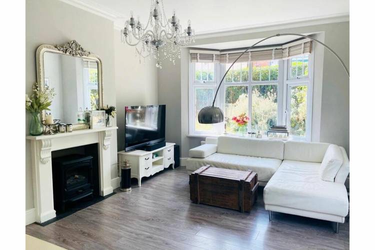 3 bedroom ground floor flat