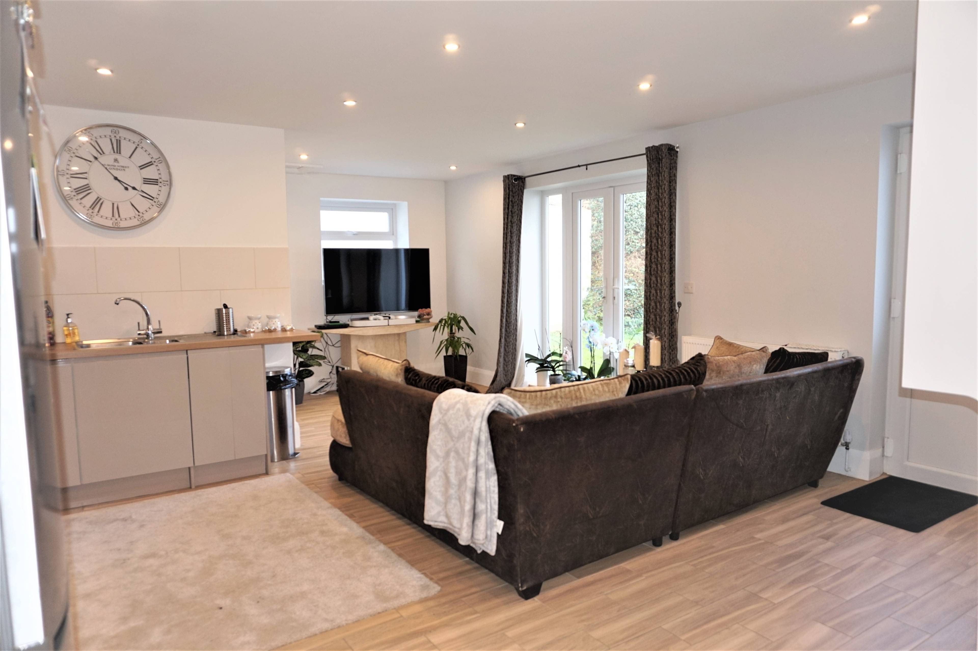 Annexe Living Room