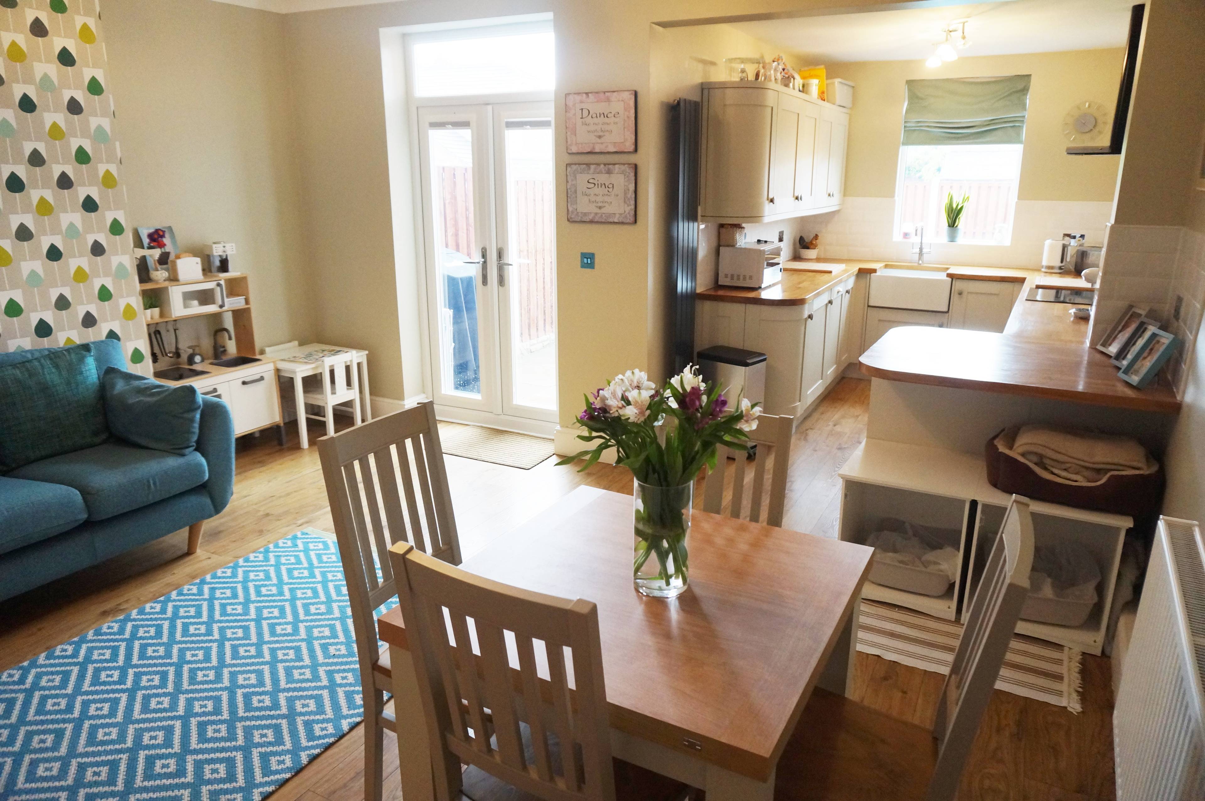 Kitchen/Dining Room