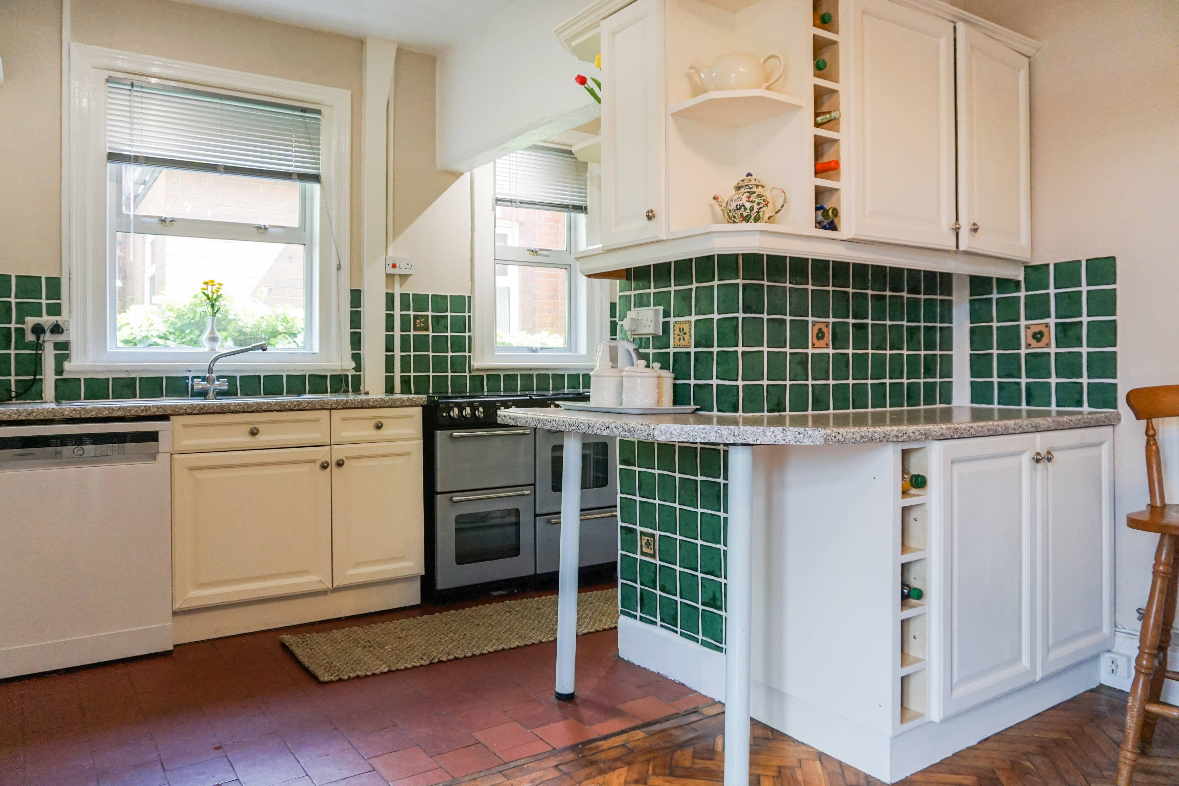 Kitchen/Breakfast