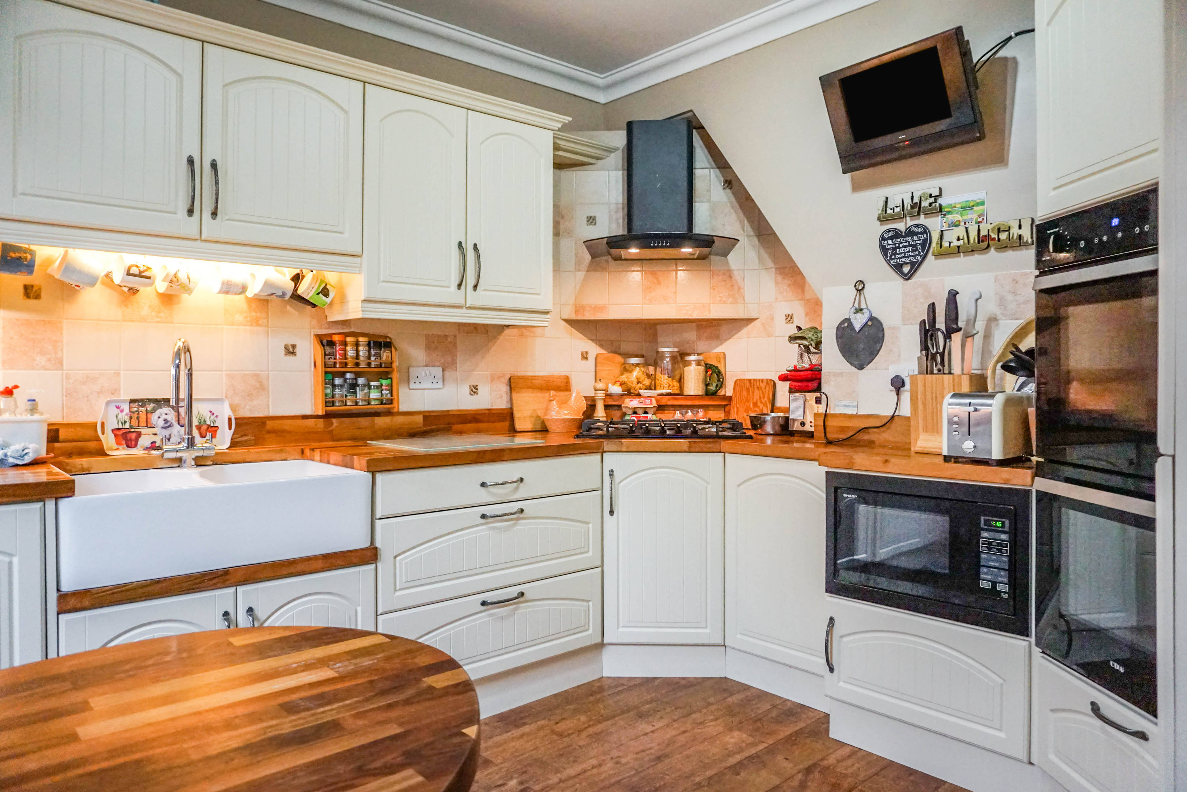 Kitchen/Breakfast