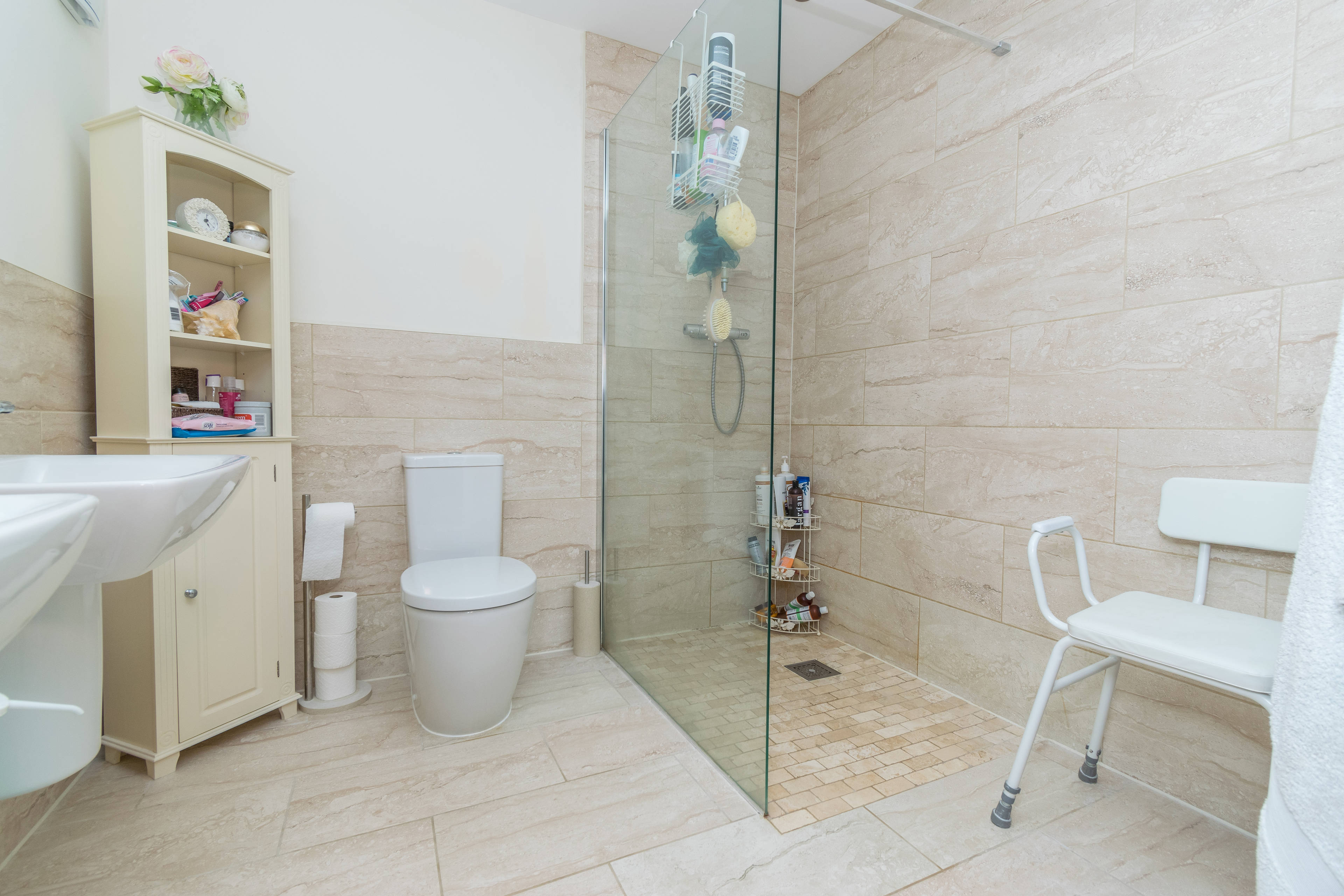 Master En-suite