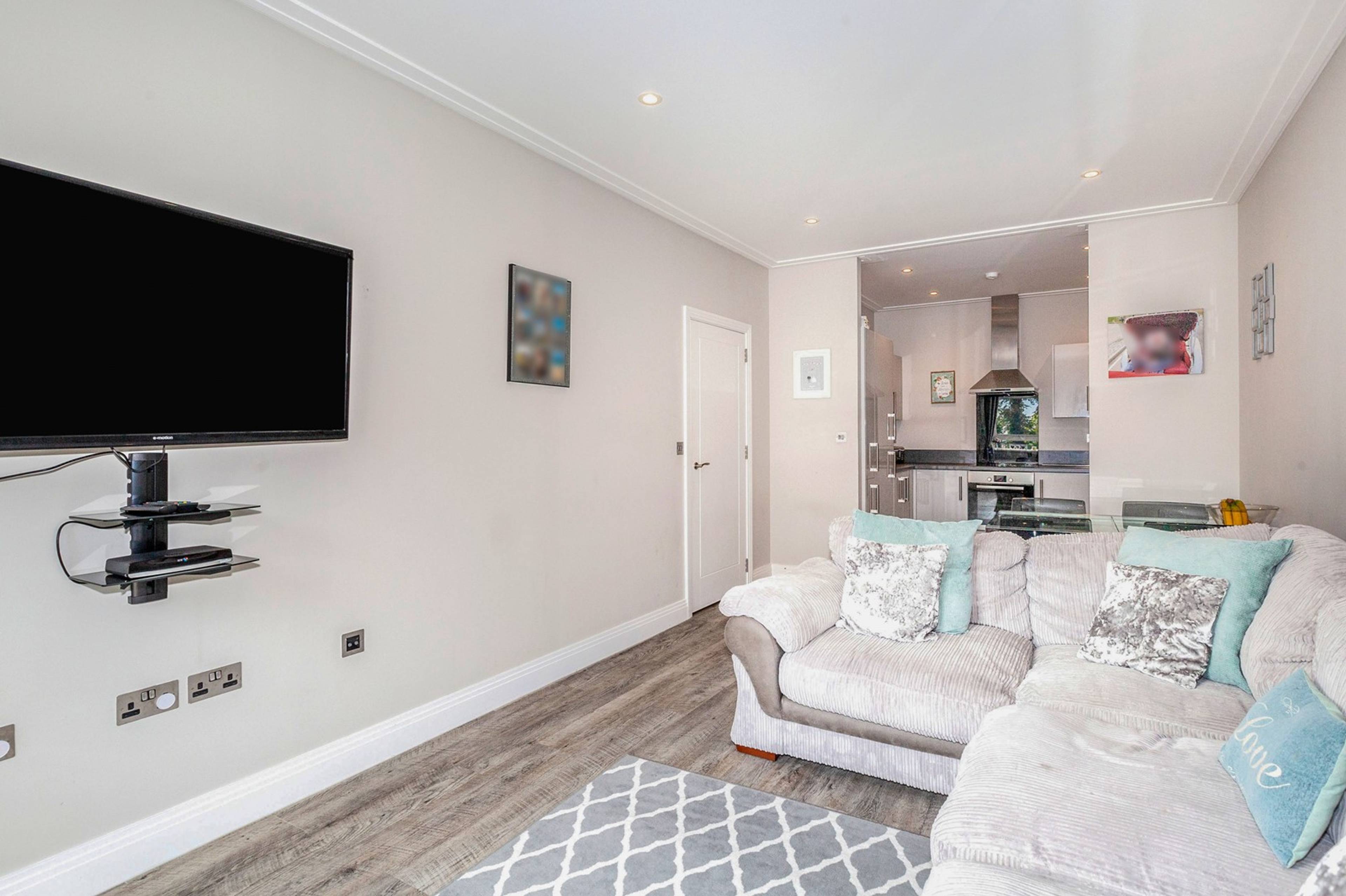 Living / Dining Room