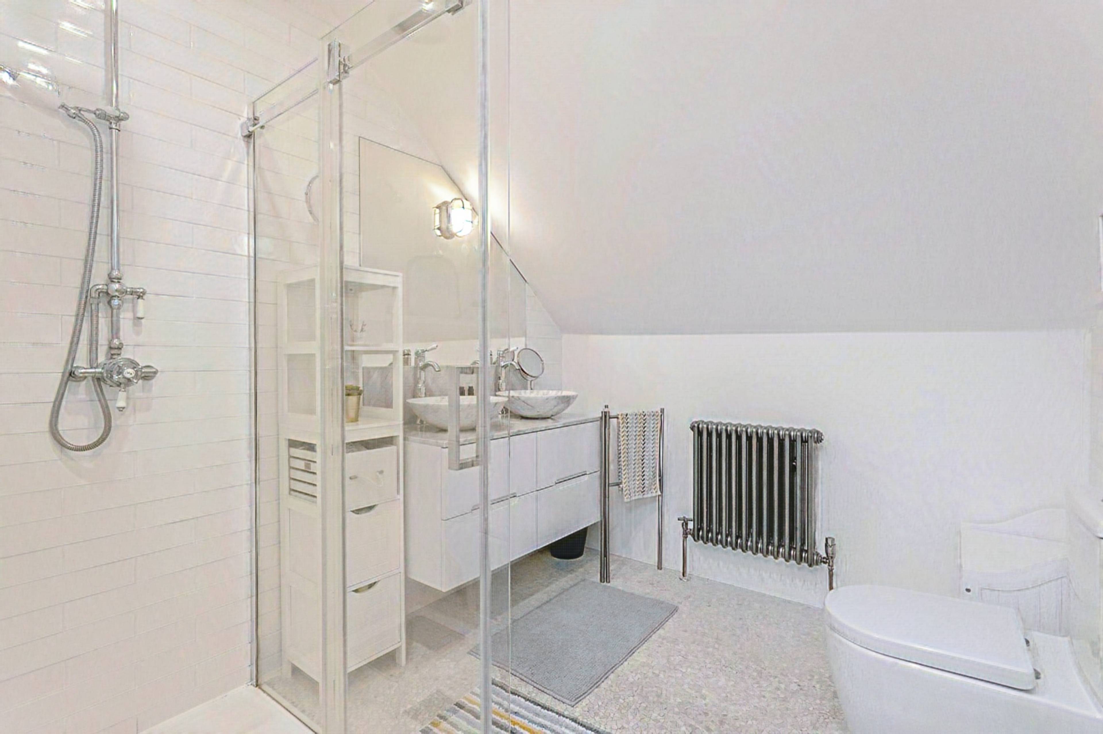 Master En-suite
