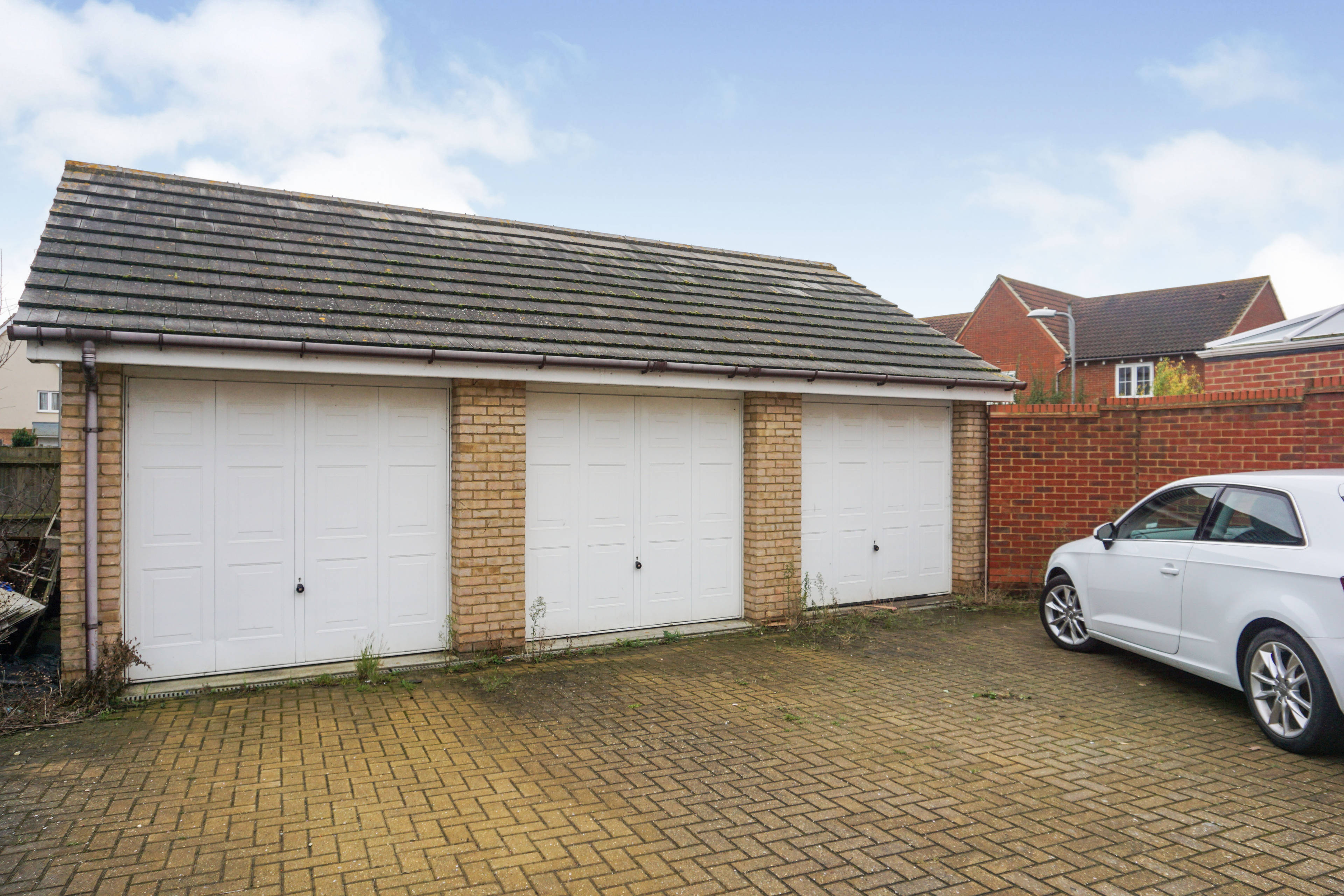Garage En Bloc
