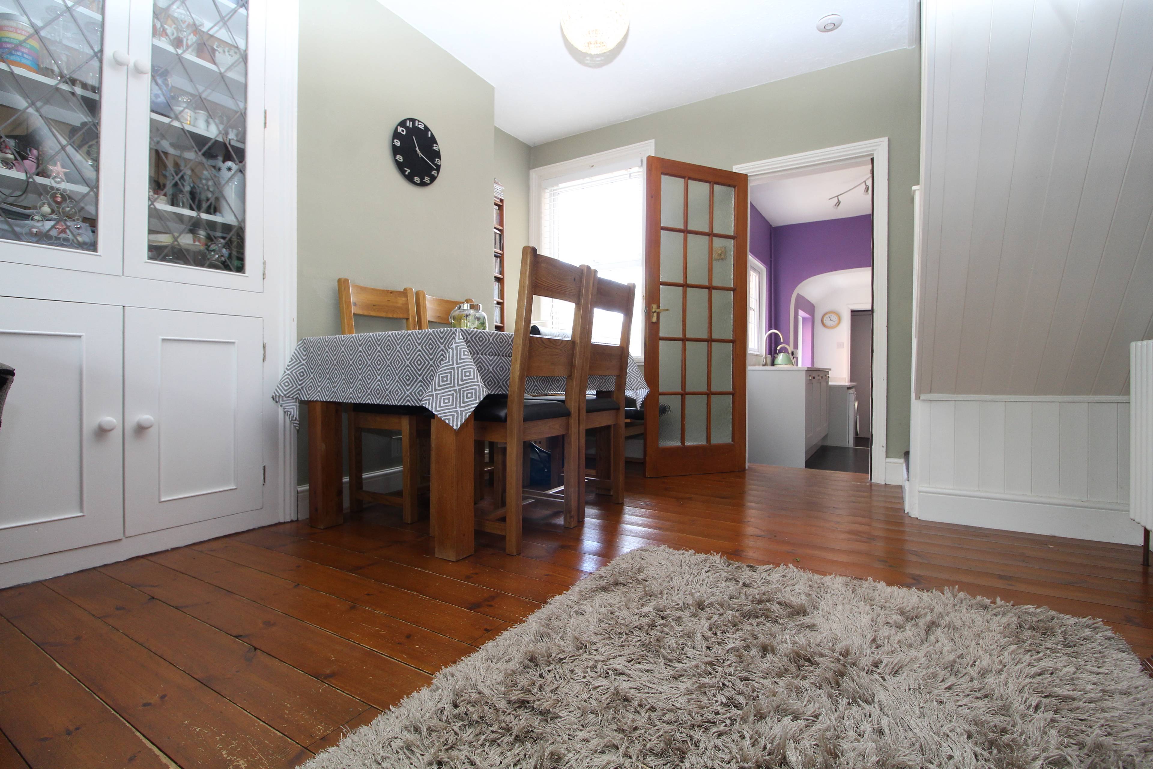 Lounge/Dining Room
