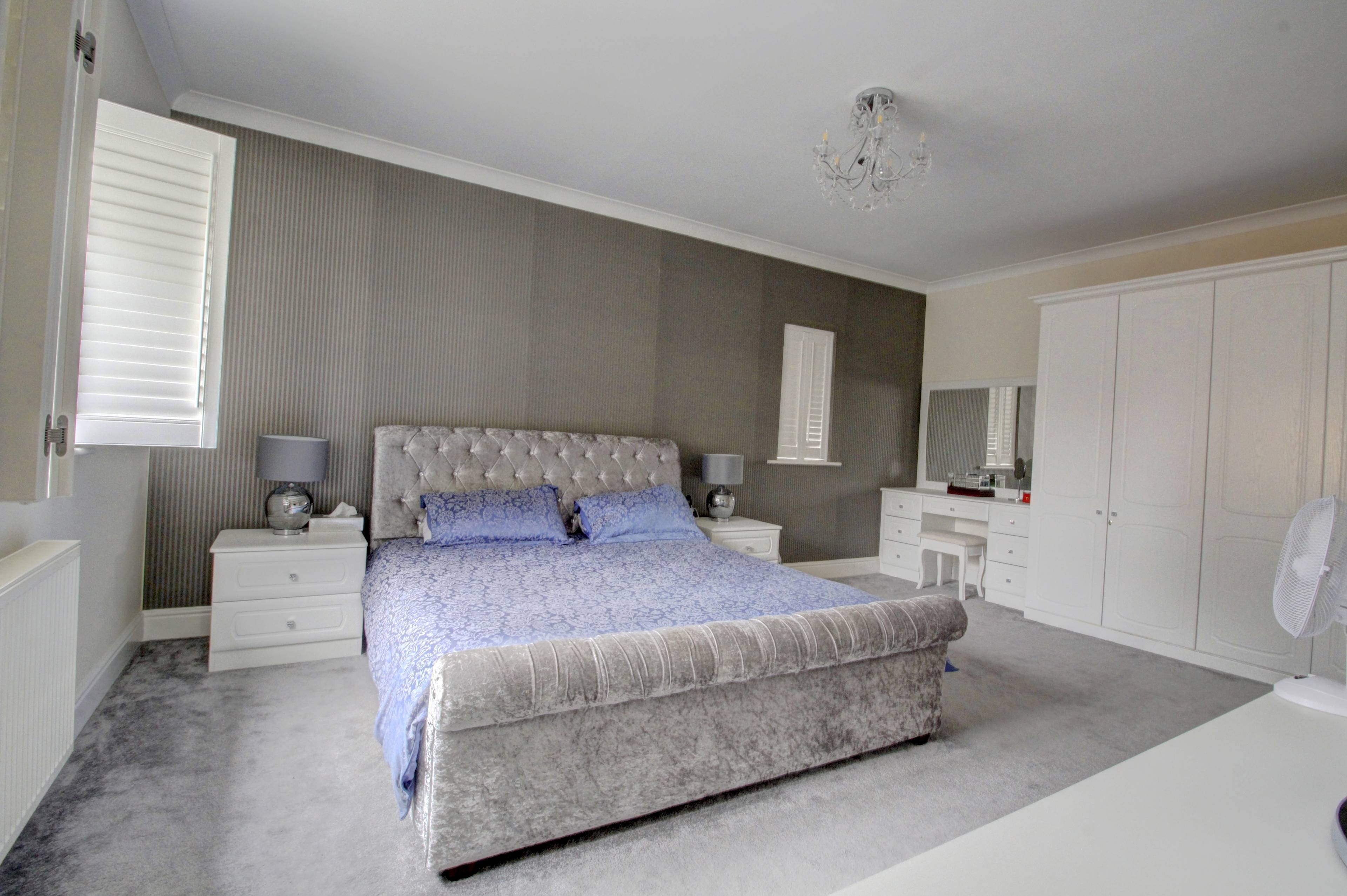Master En-suite