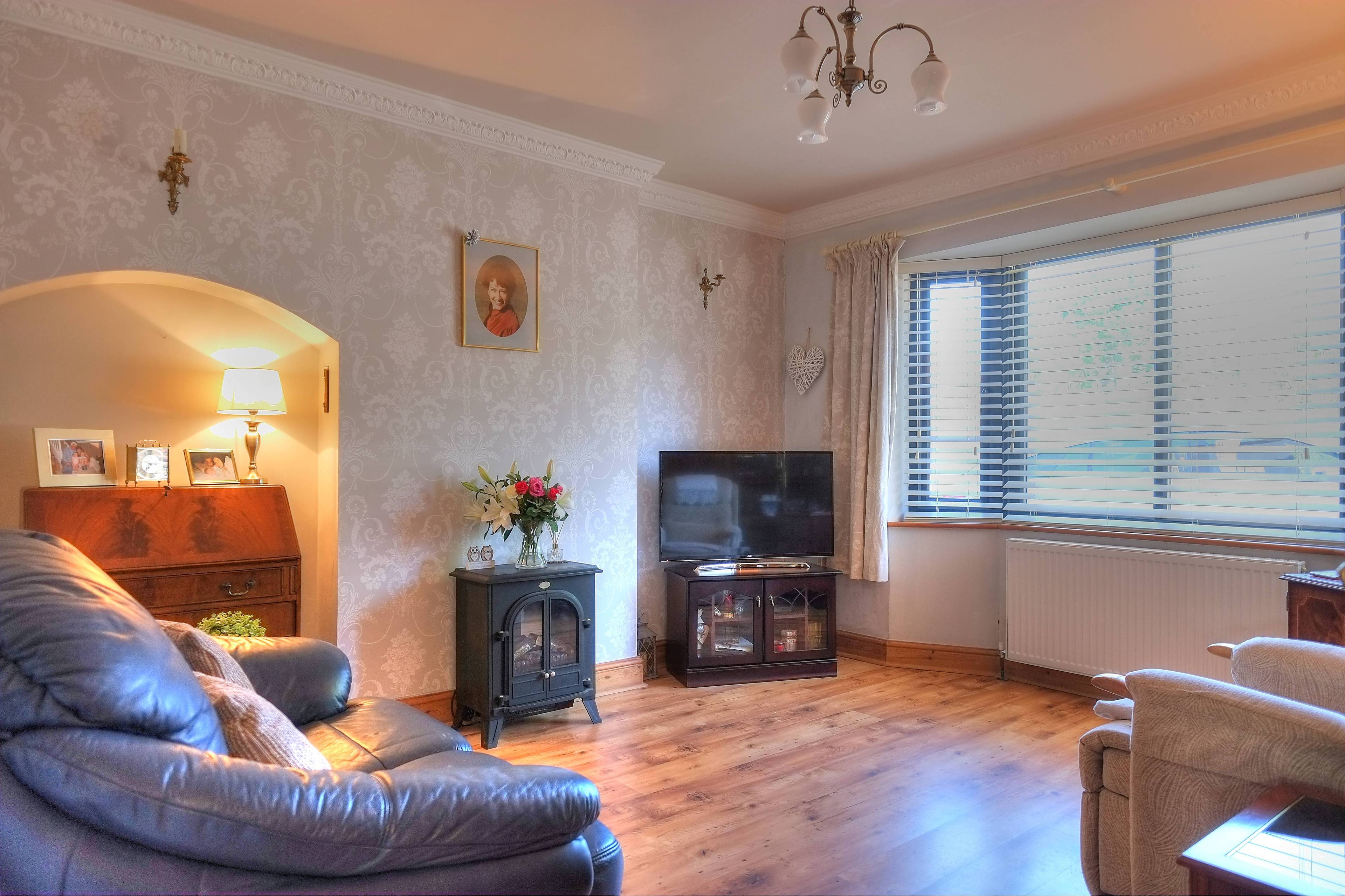 Sitting Room / Bed 3