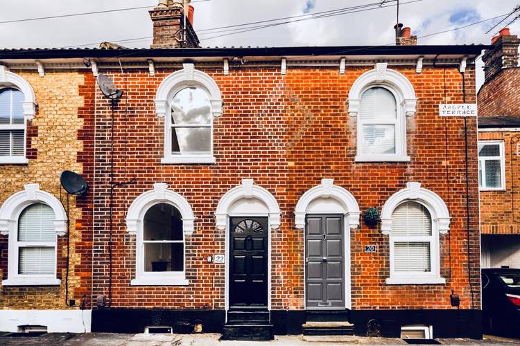 4 bedroom terraced house