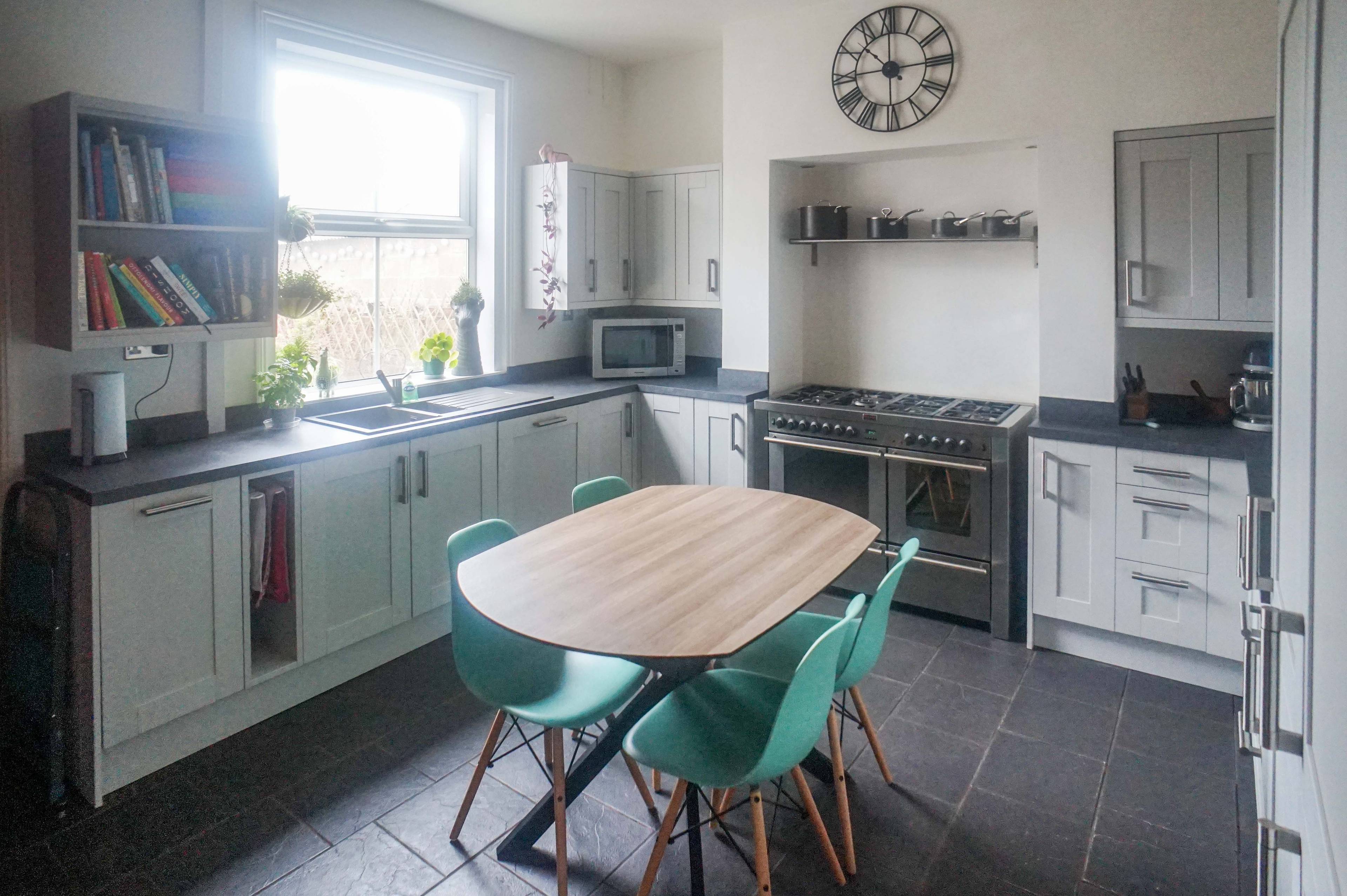 Kitchen/Breakfast