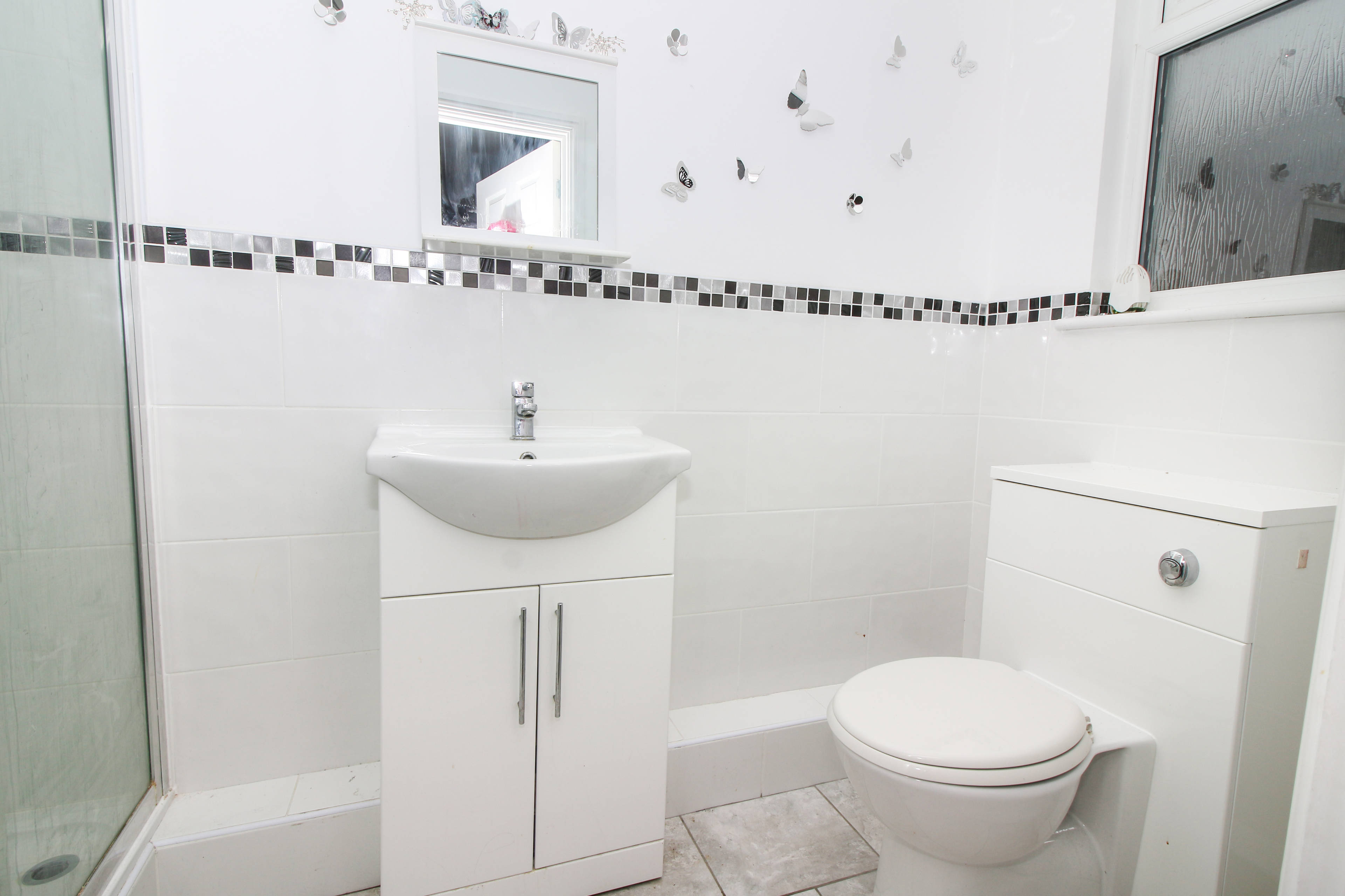 En-suite One