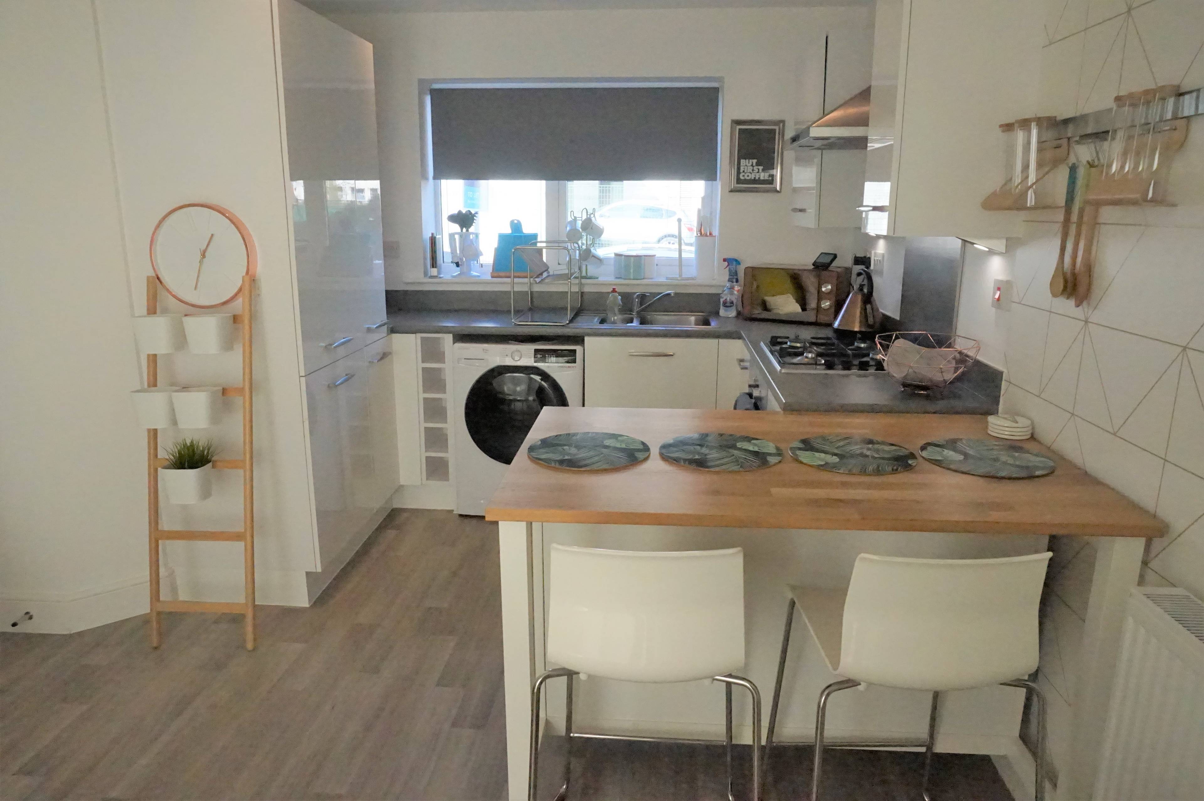Kitchen/Family Room