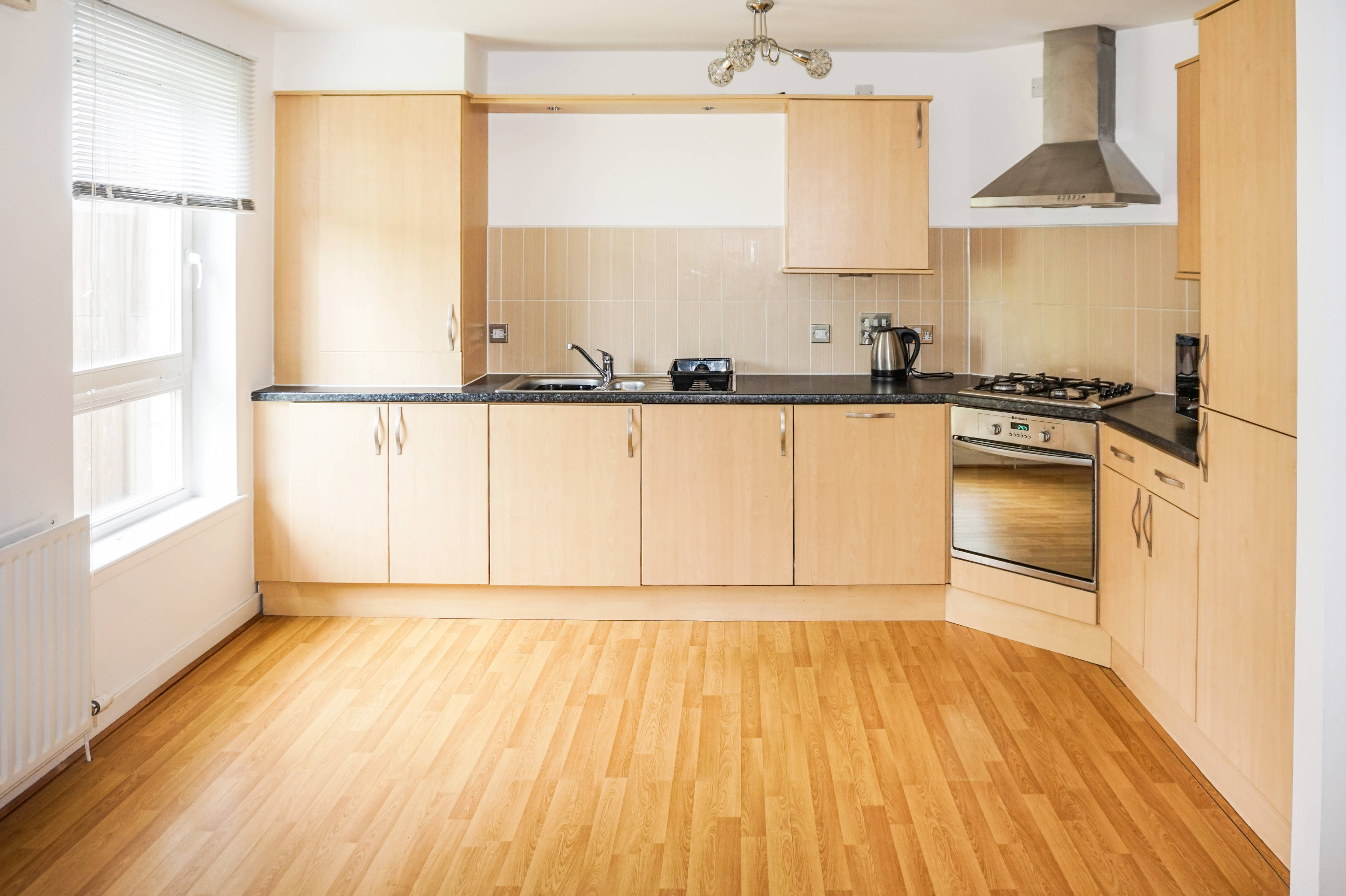 Lounge / Kitchen
