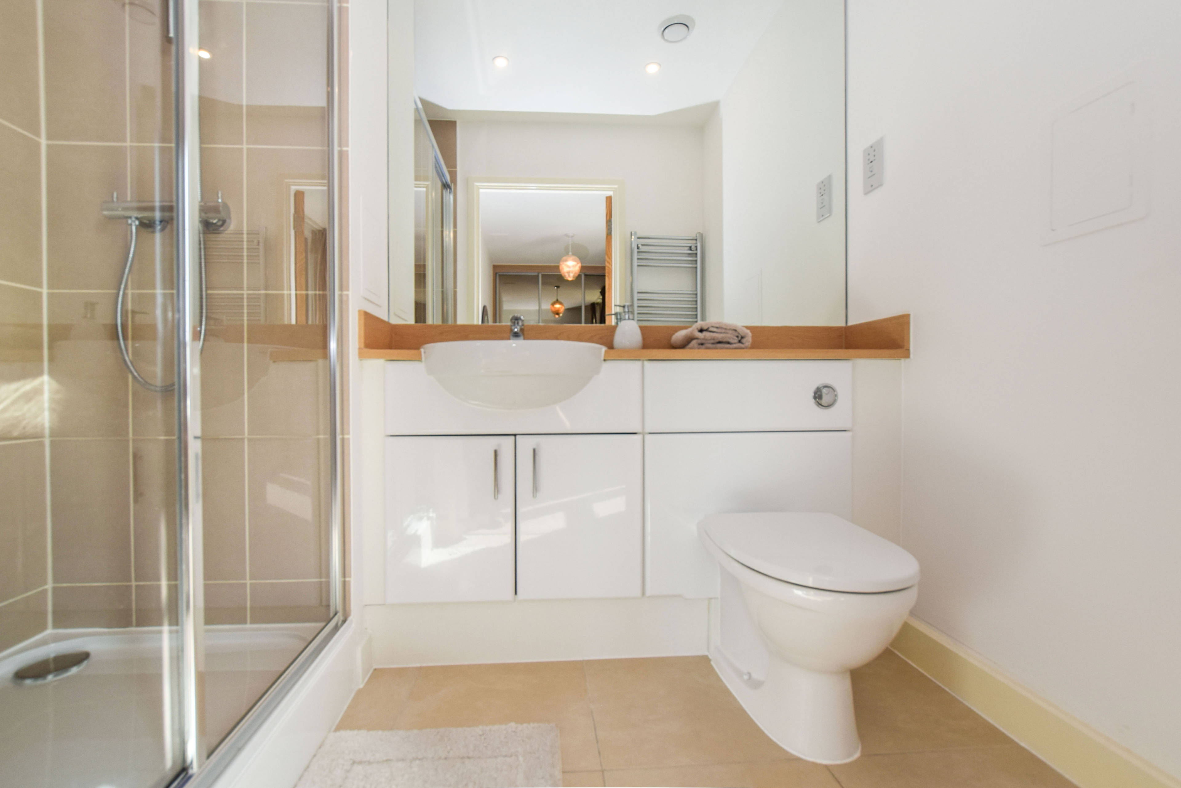 Master En-suite