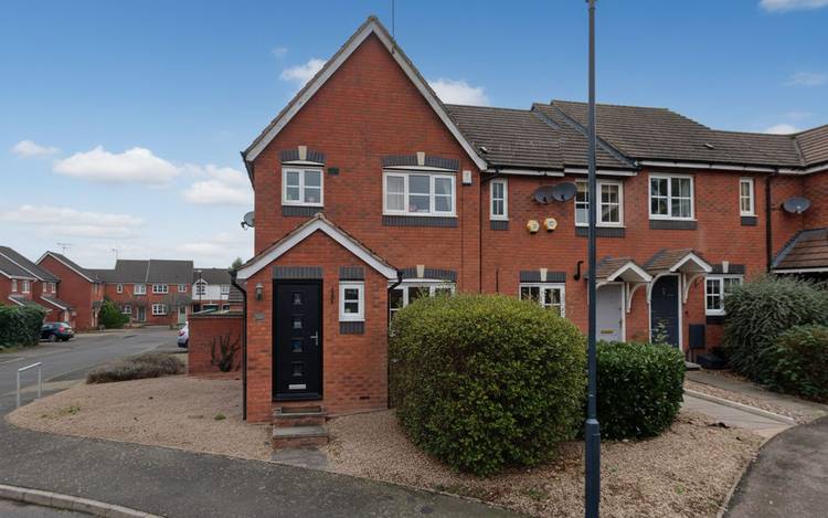 3 bedroom semi-detached house
