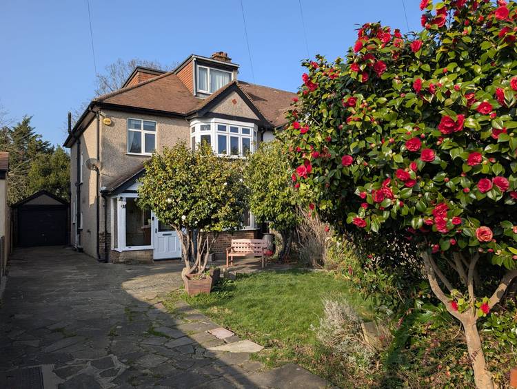 4 bedroom semi-detached house