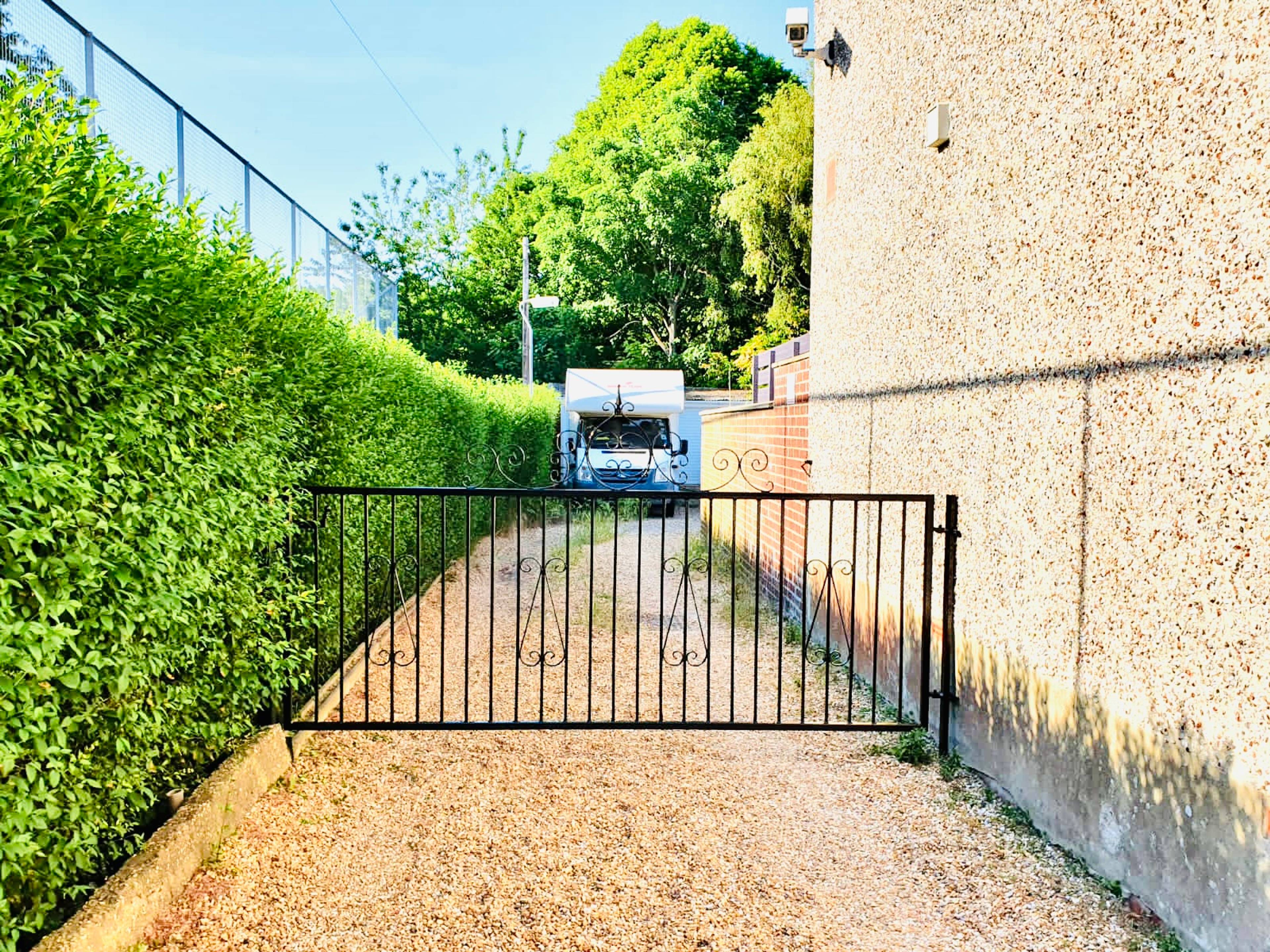 Gated Driveway