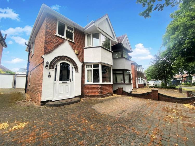 3 bedroom semi-detached house