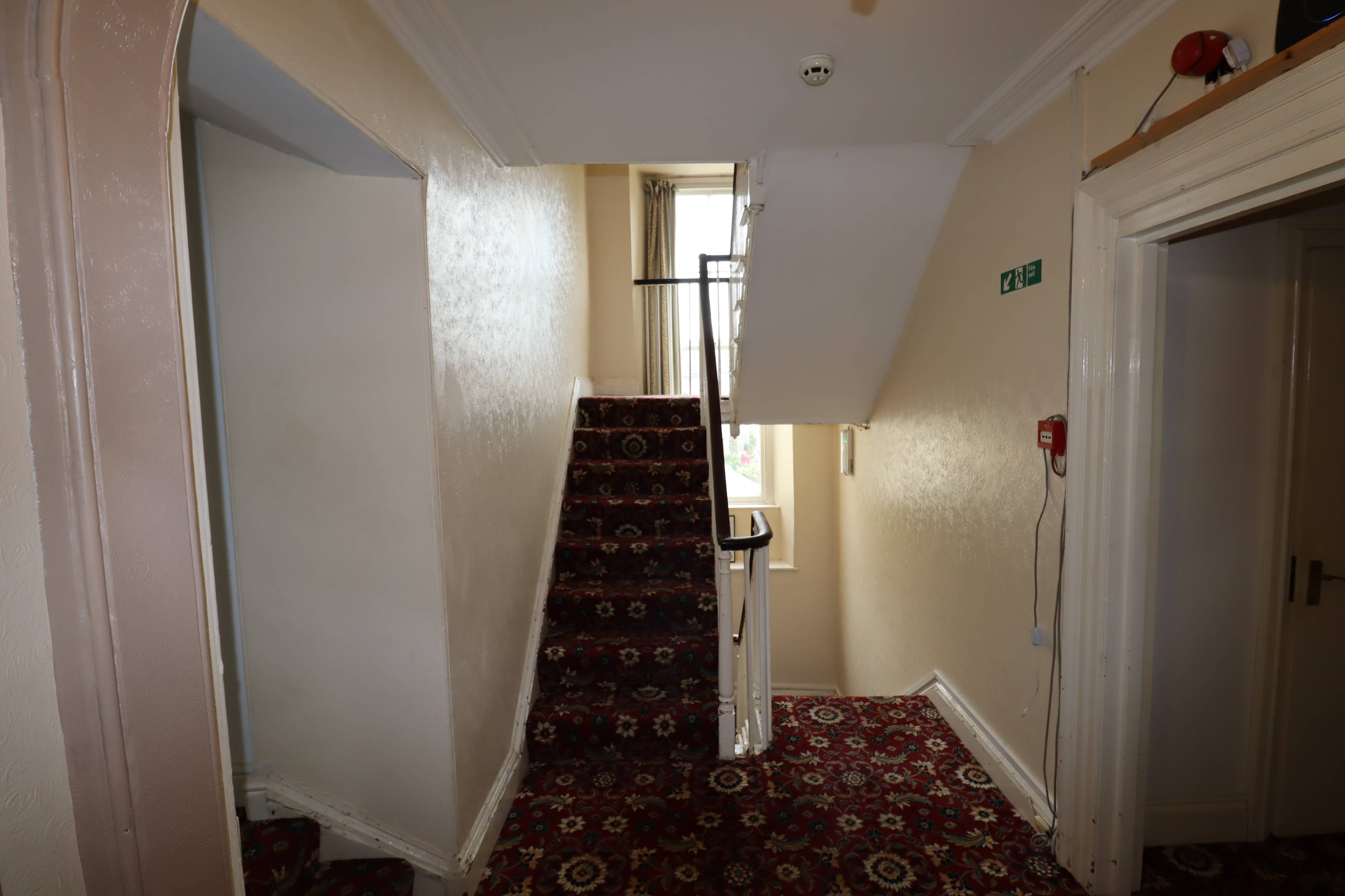 Communal Landing