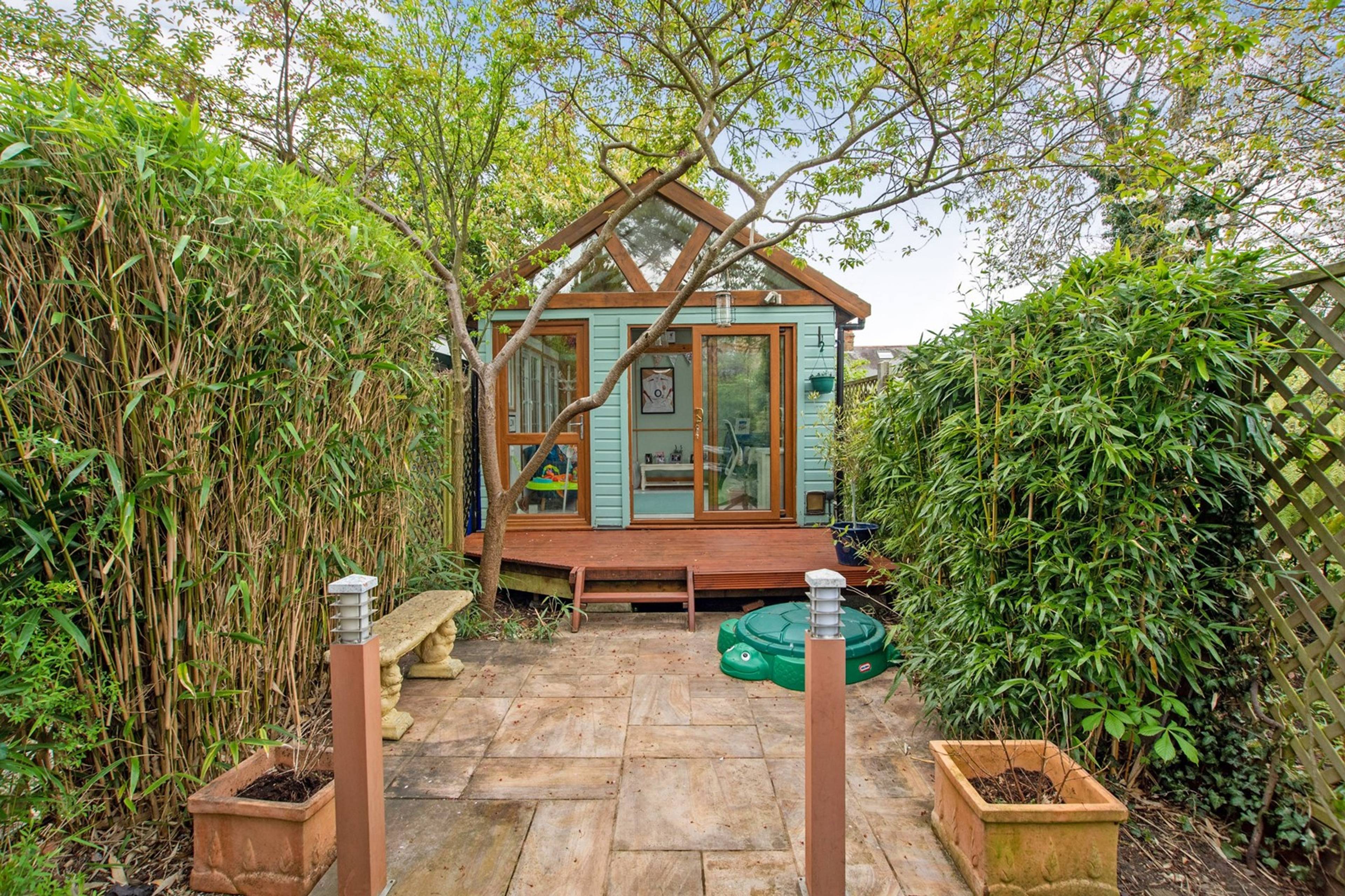 Garden Lodge