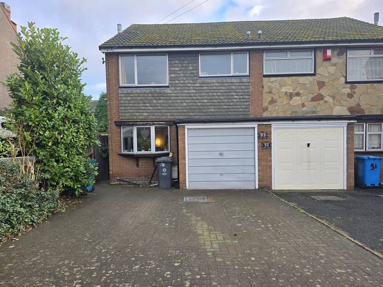 3 bedroom semi-detached house
